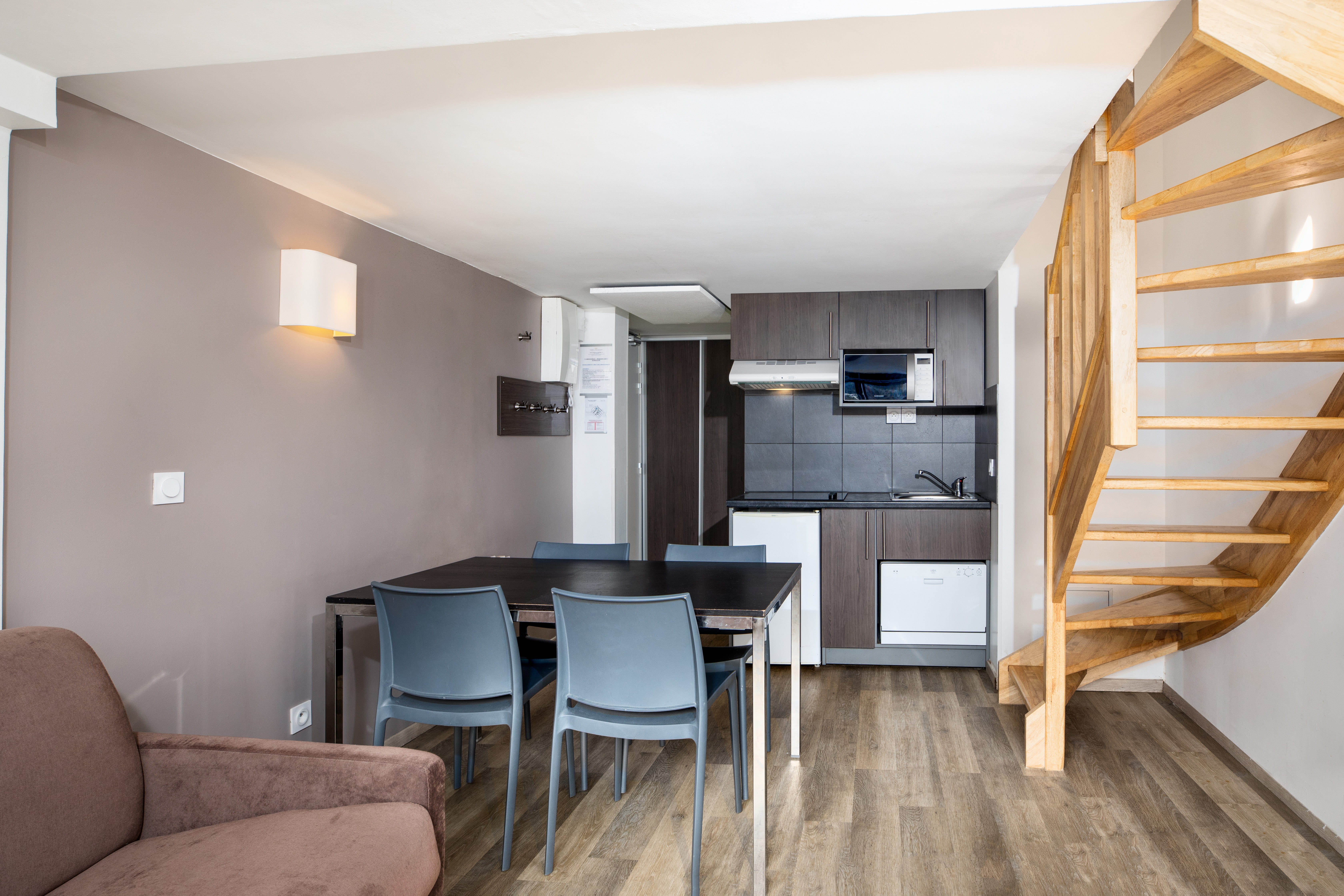 Apartment Capacity 7