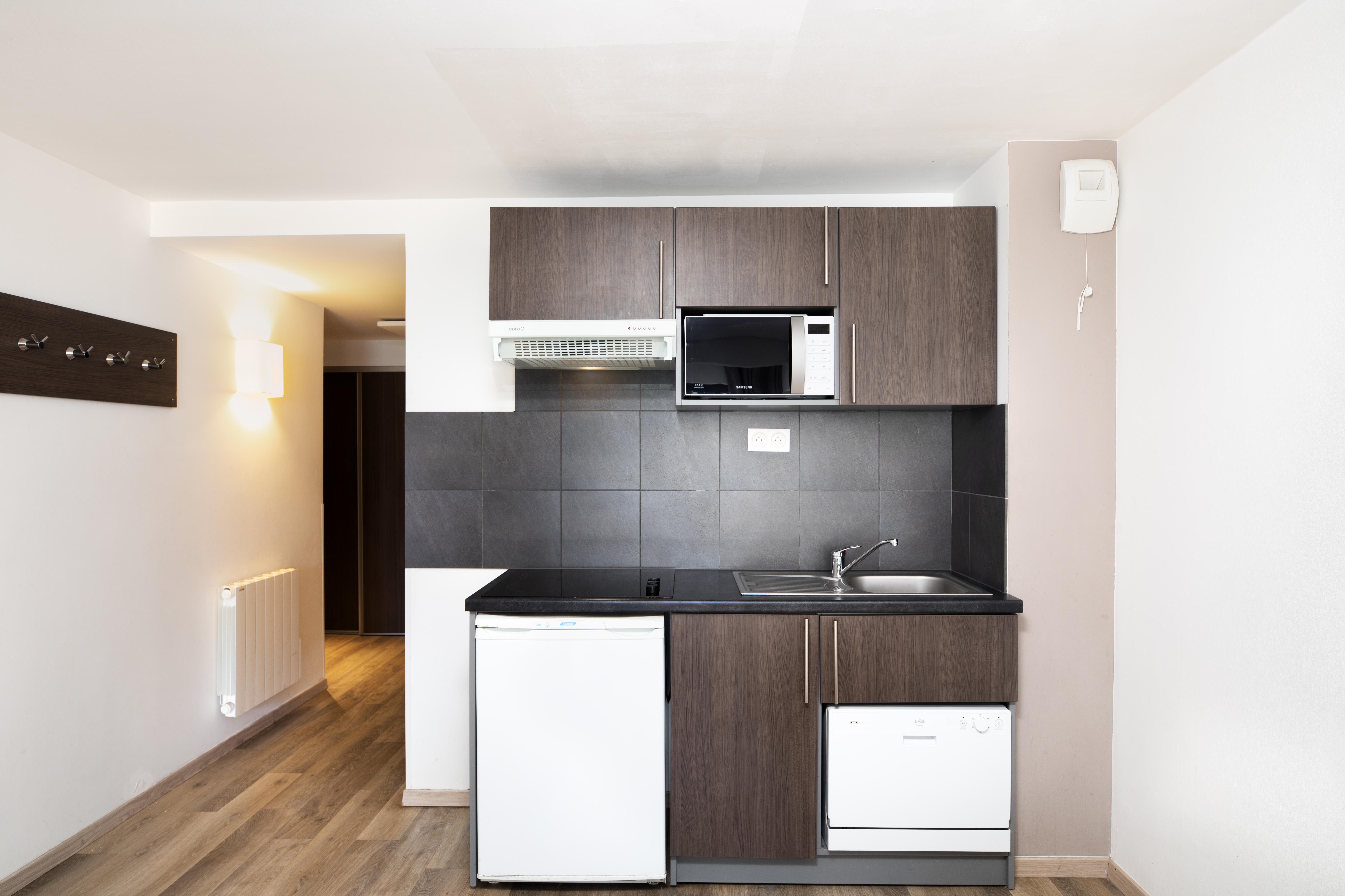 Apartment Capacity 4