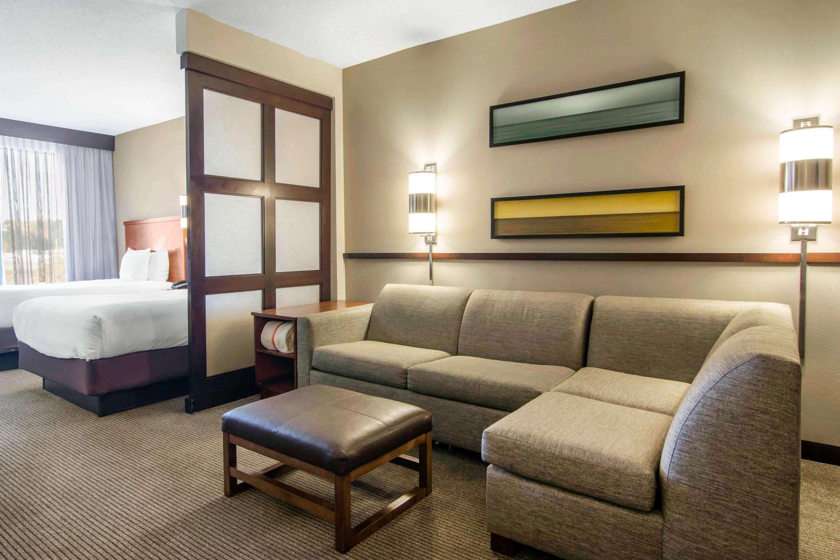 Studio Accessible-two Queen Beds