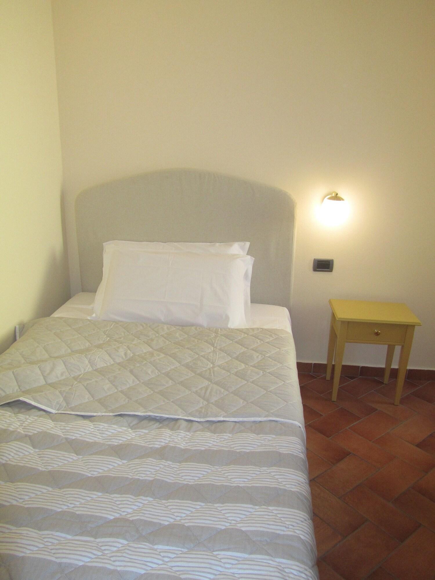 Double Single Economy