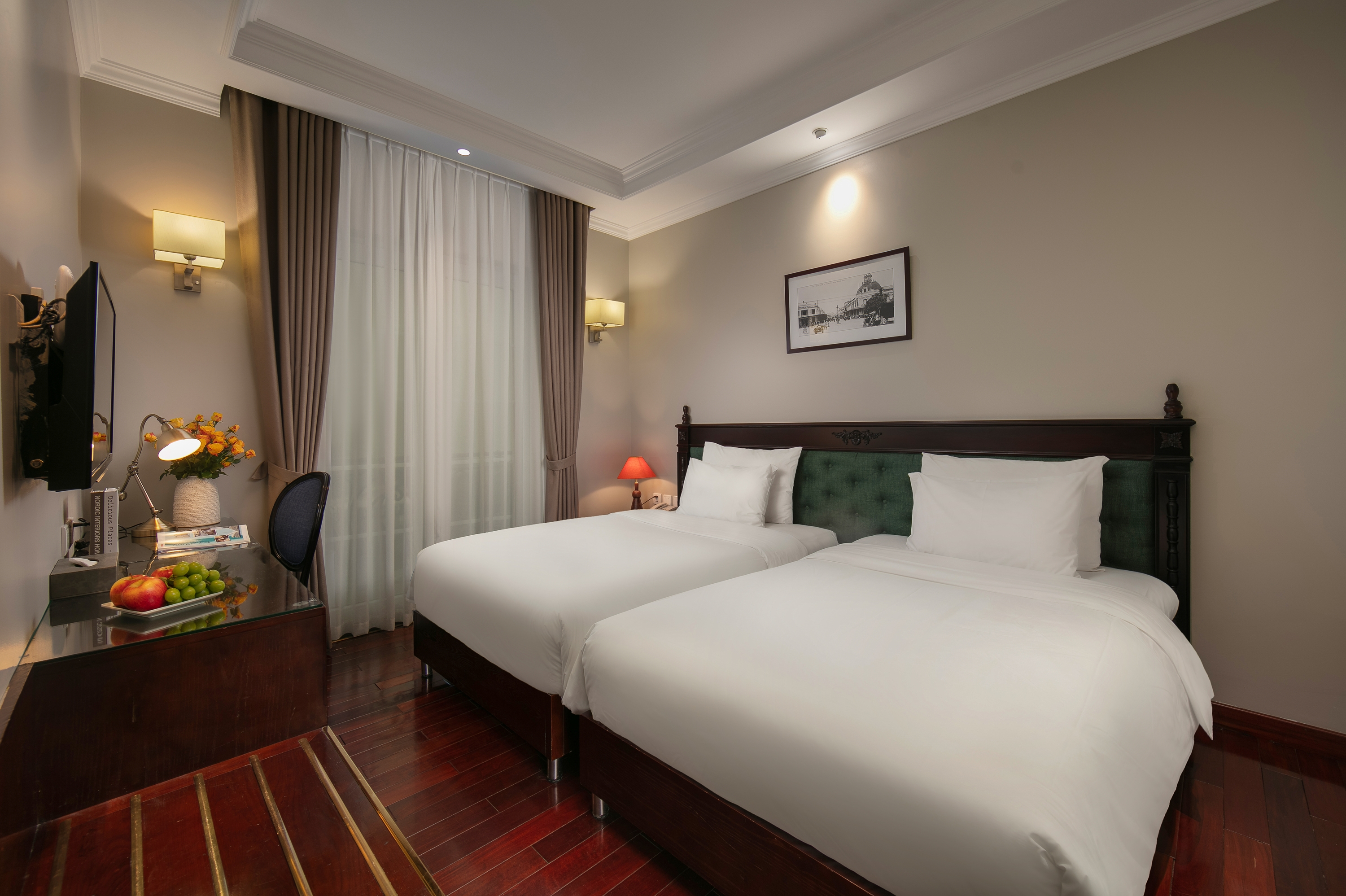 Room Executive