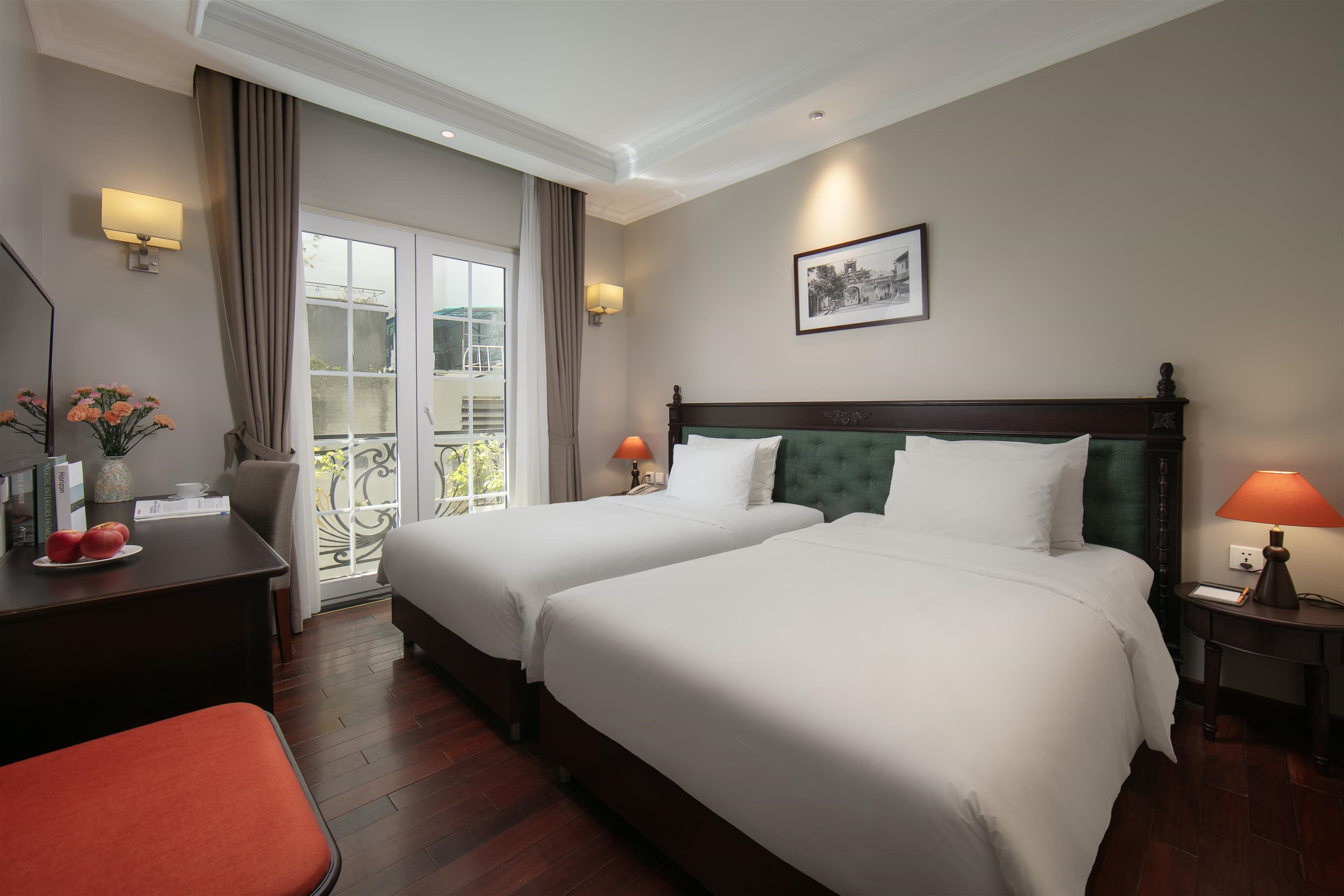 Room Executive