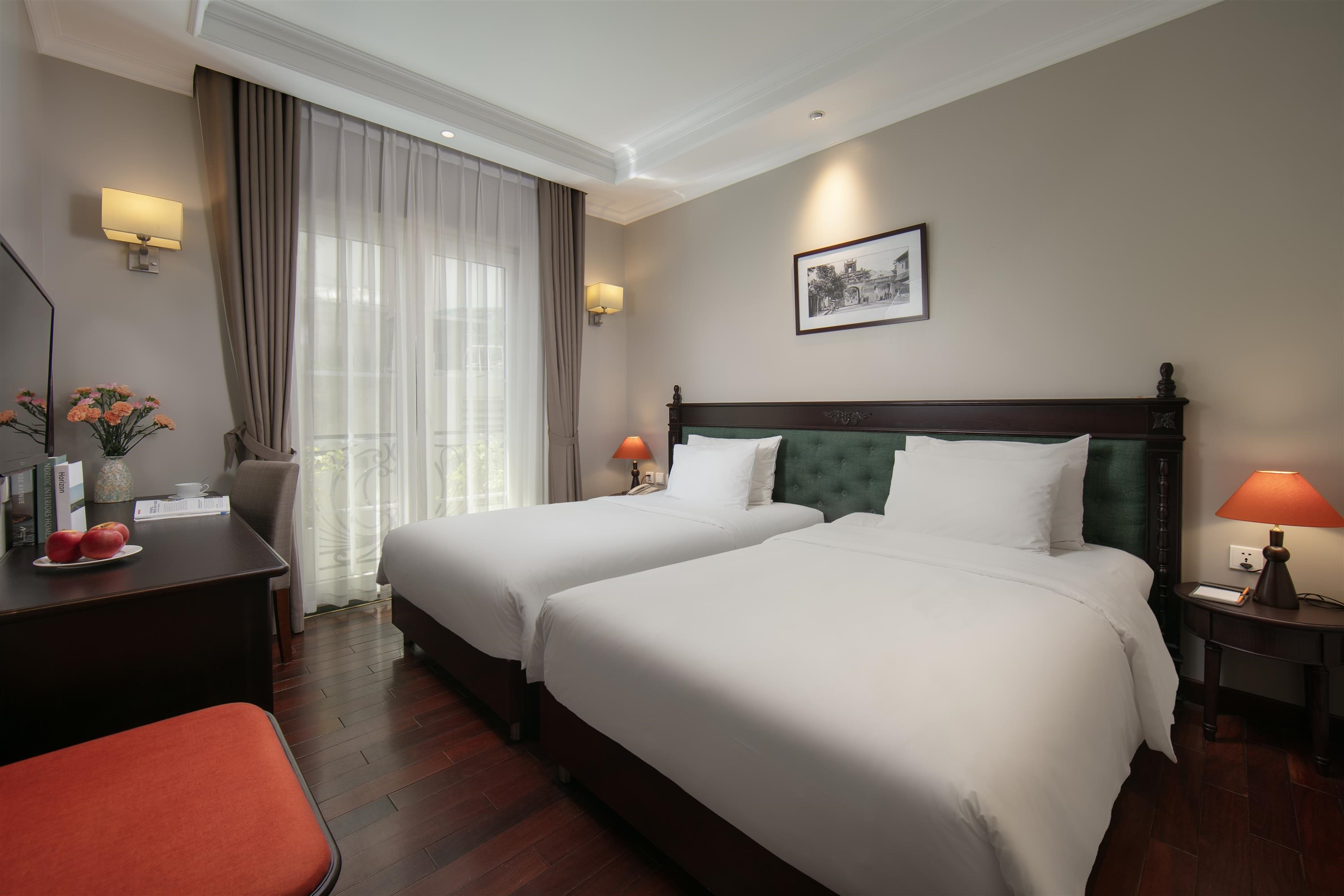 Room Executive