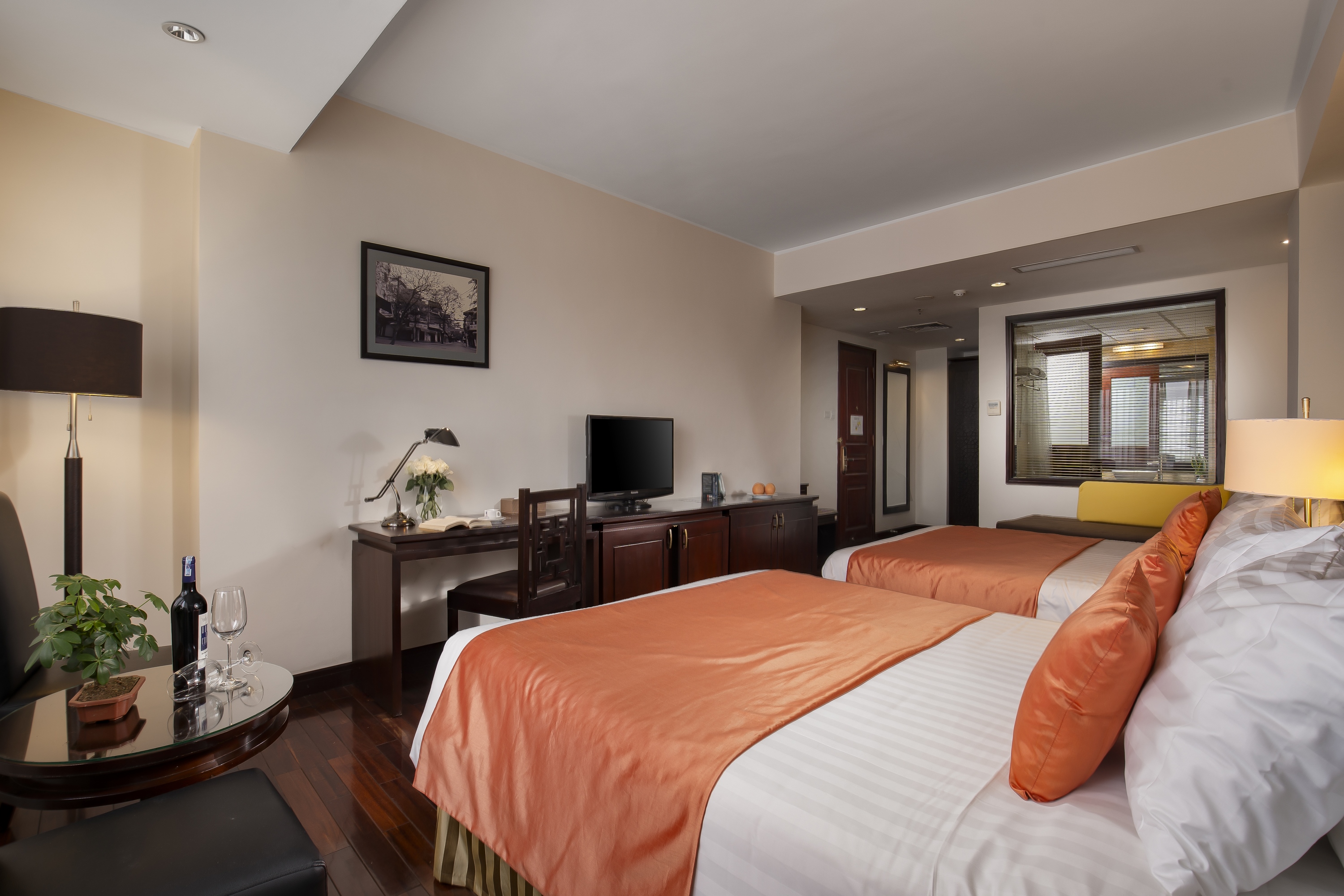 Family Room Capacity 3