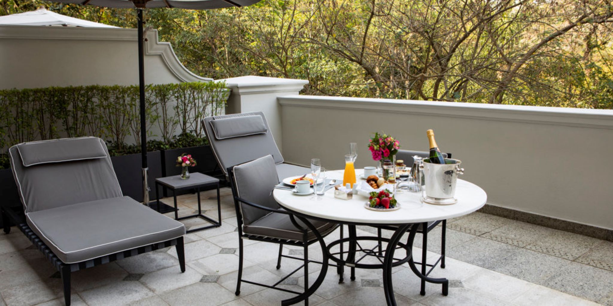 Junior Suite Deluxe with Balcony