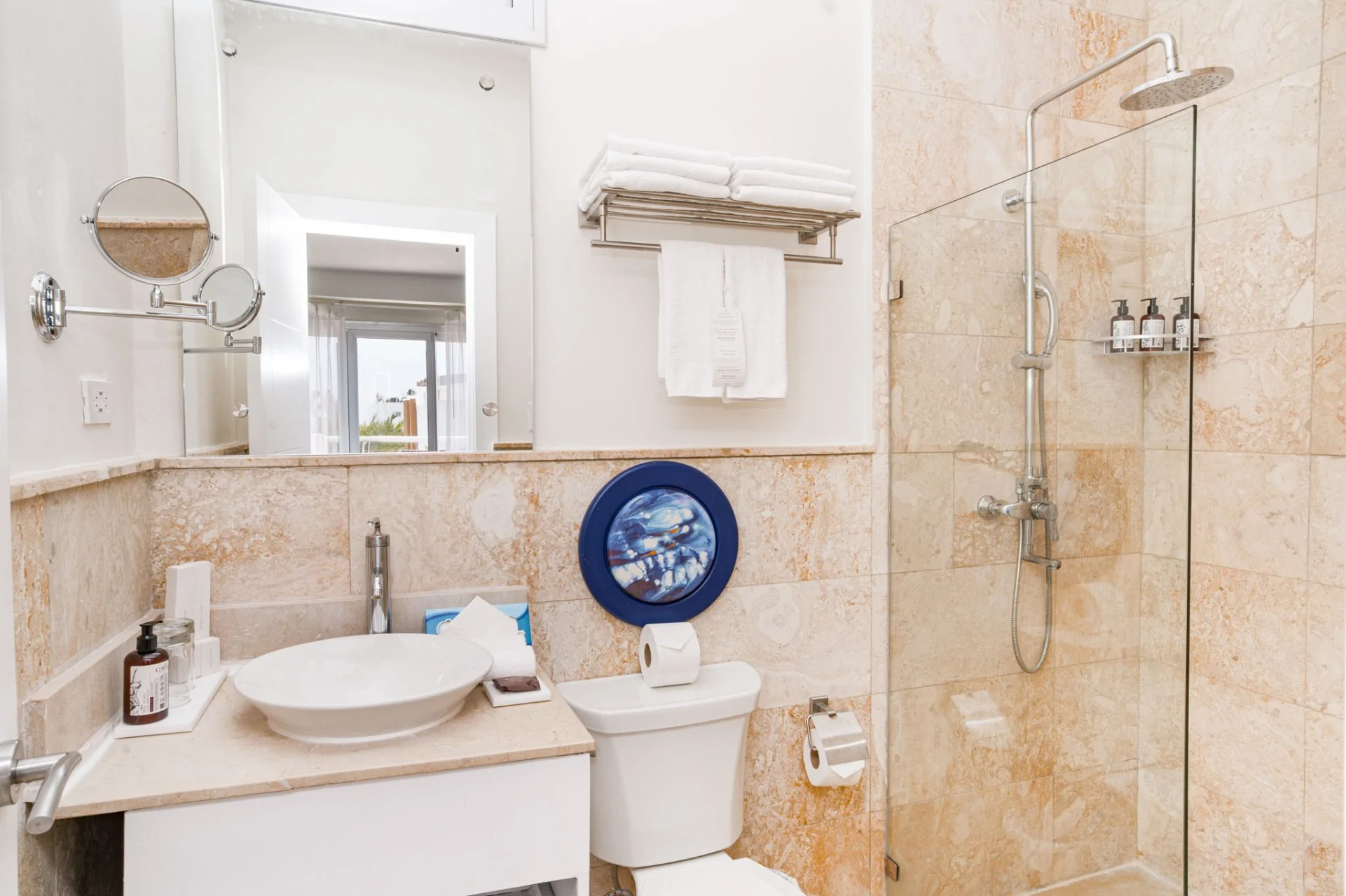 Family Room Capacity 4