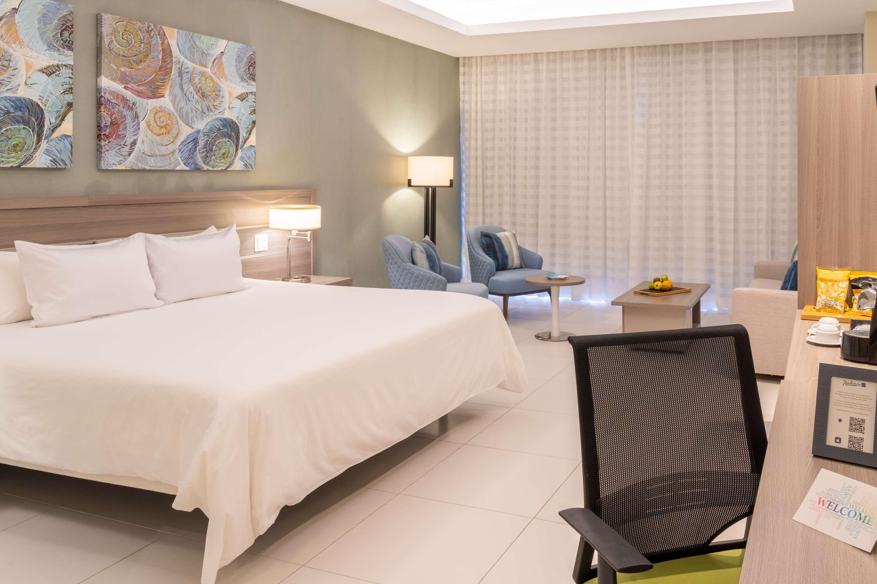 Studio King Size Bed