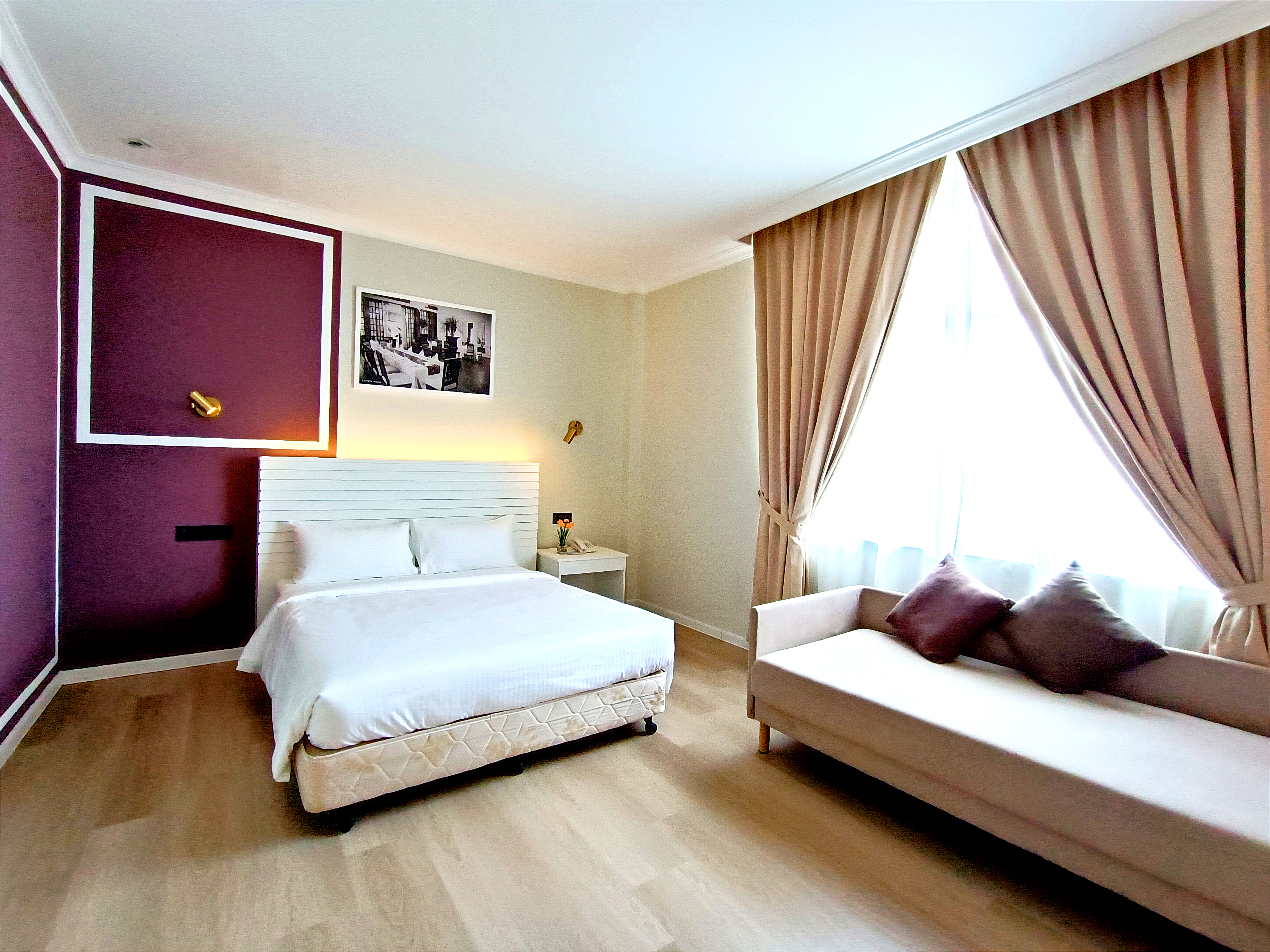 Double Superior Queen Bed