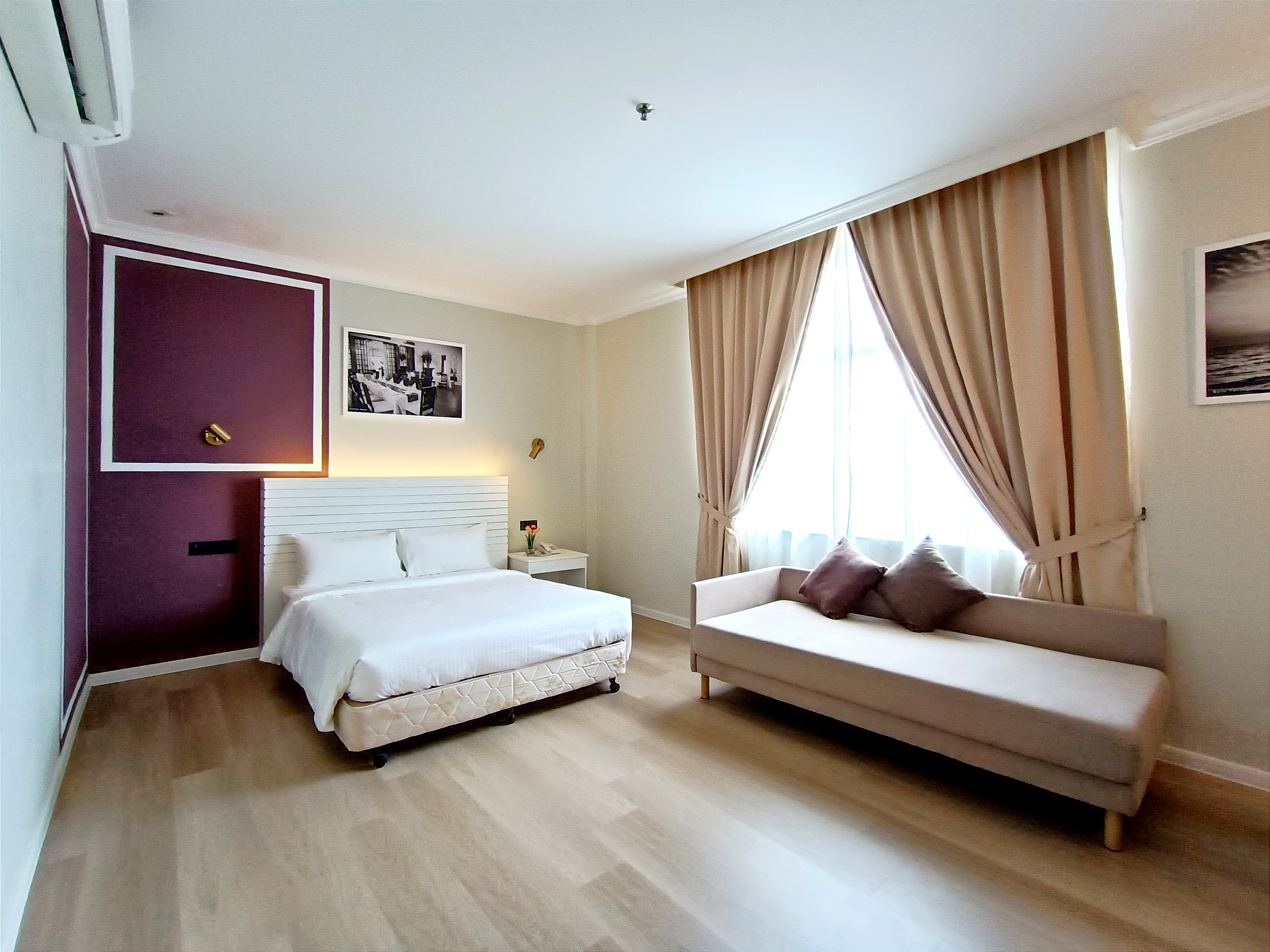 Double Superior Queen Bed