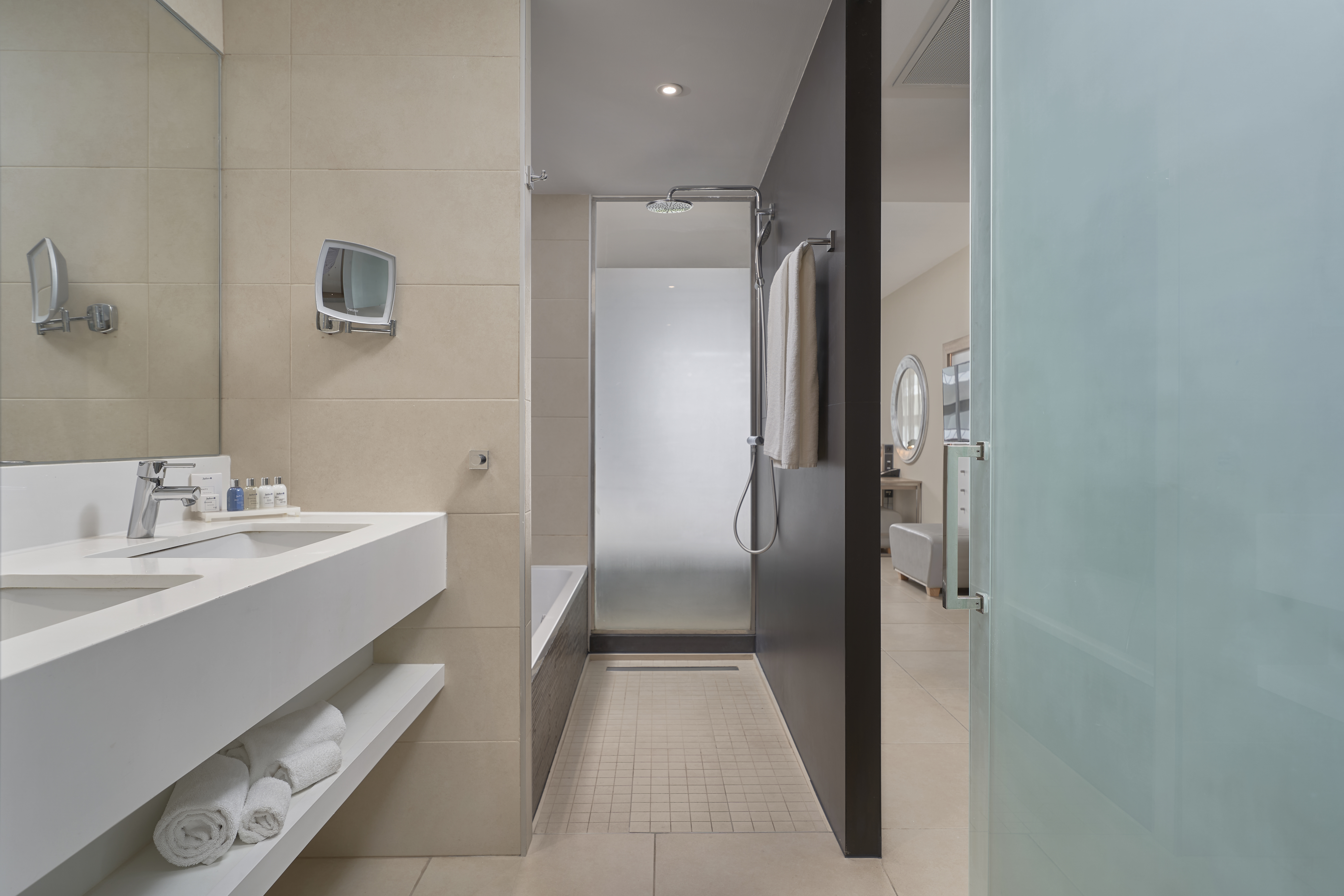 Room Superior with Balcony