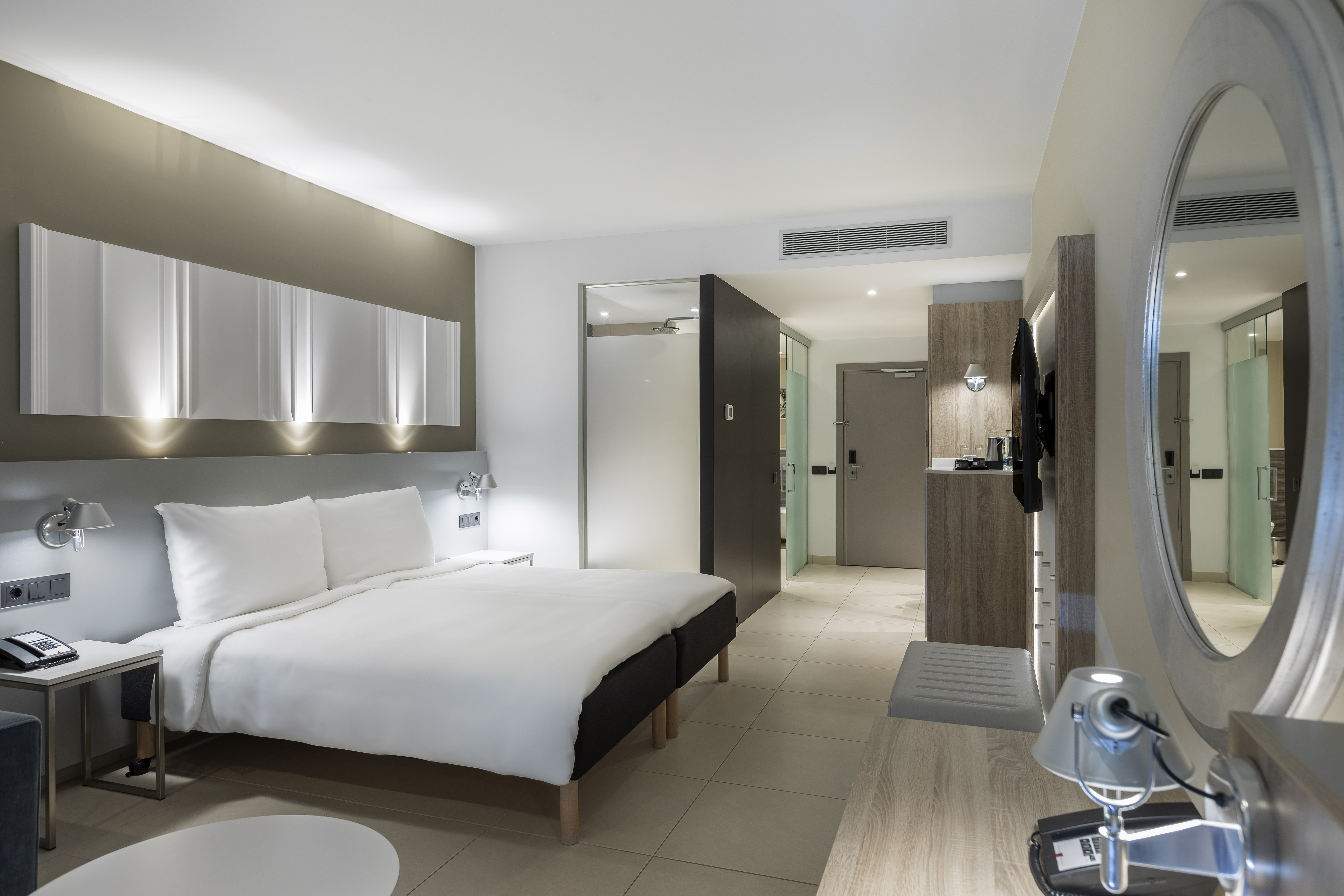 Family Room Superior Pool View