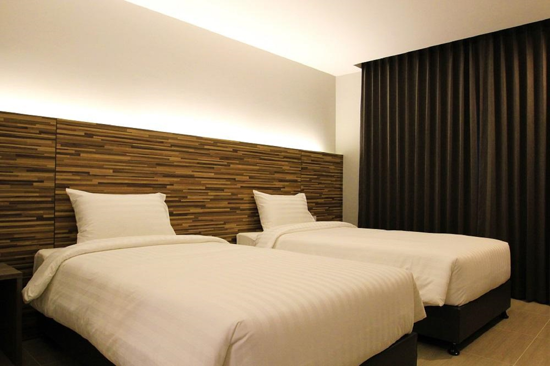 Double or Twin Deluxe