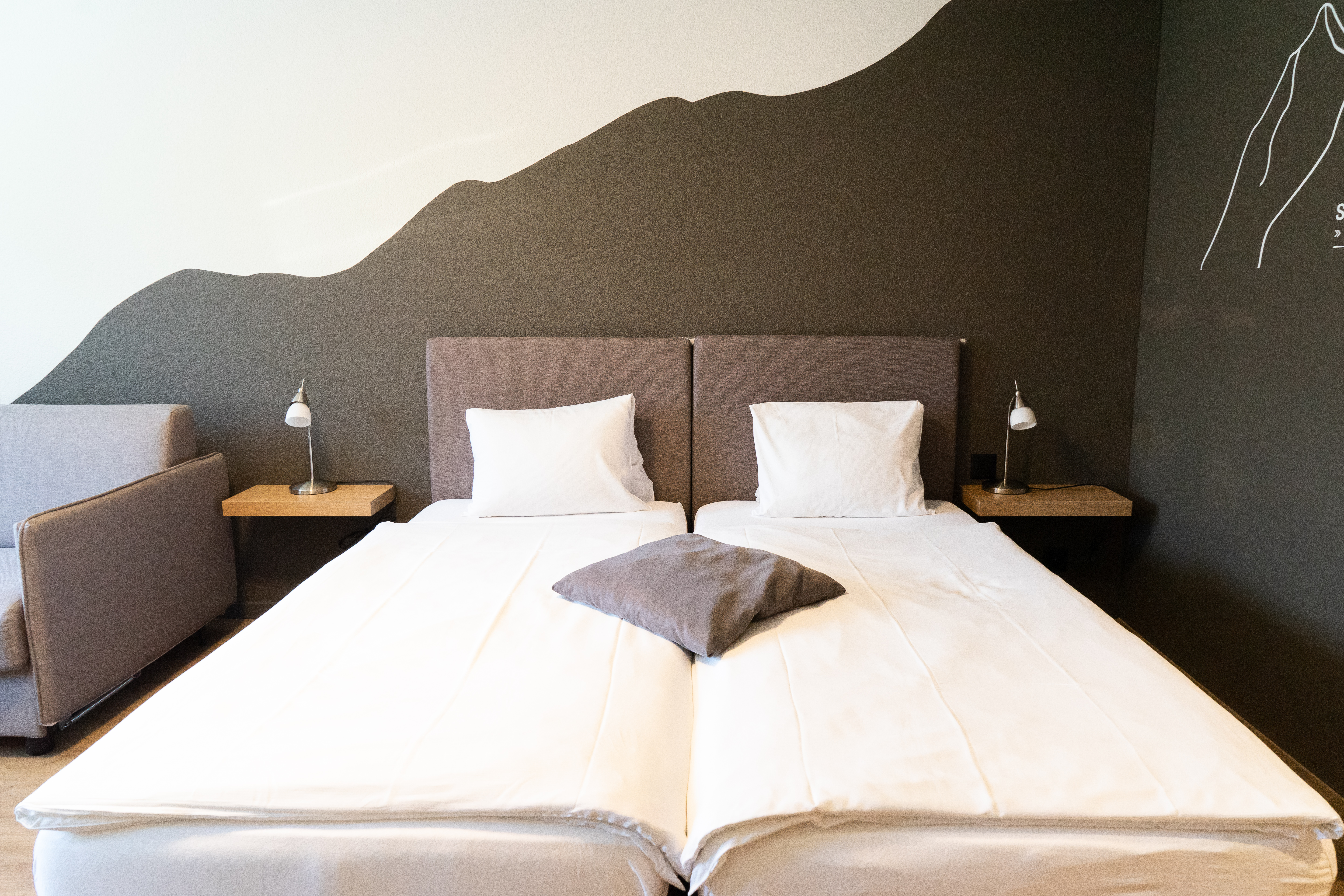 Twin Superior Capacity 4