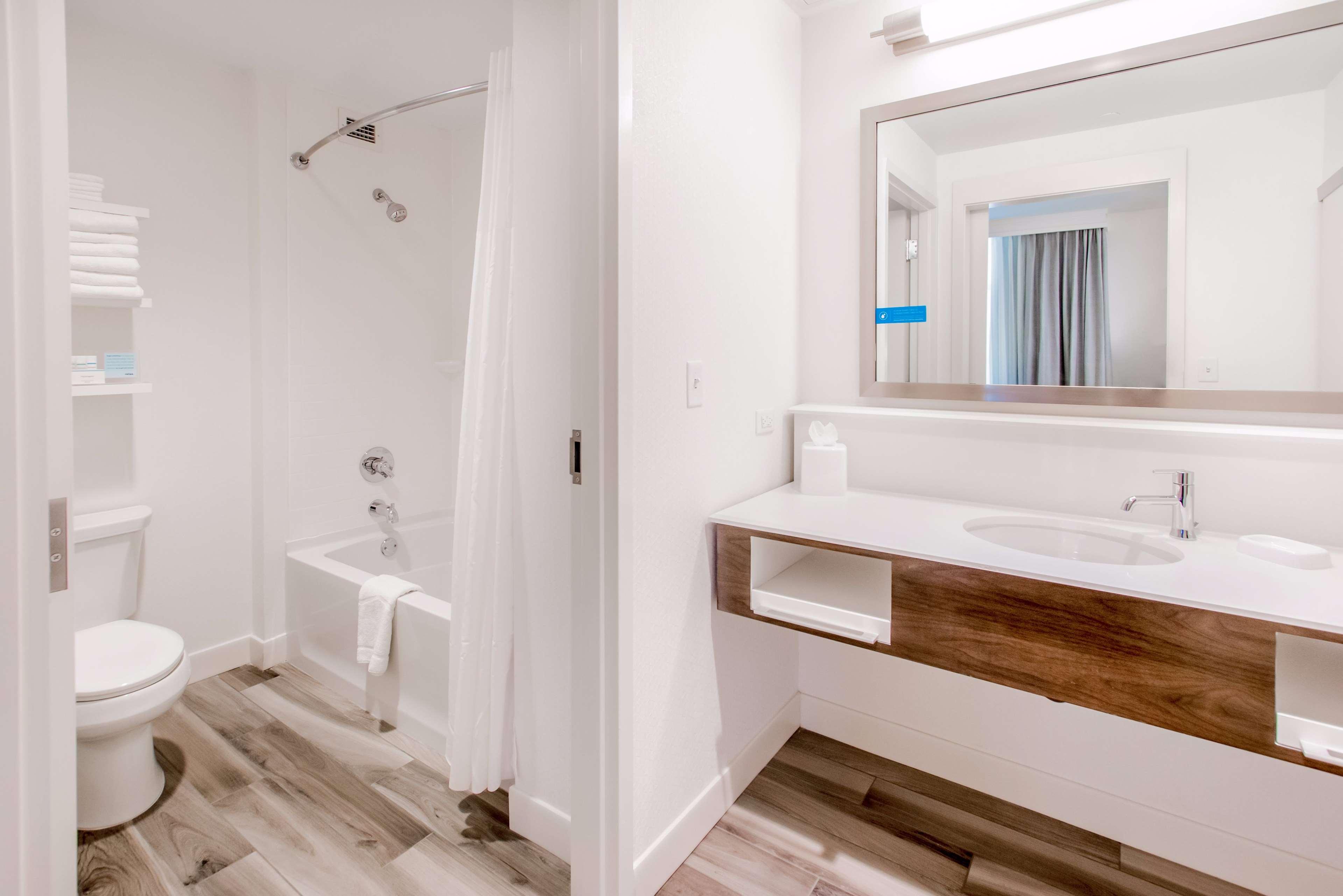 Studio City View Two Queen Beds