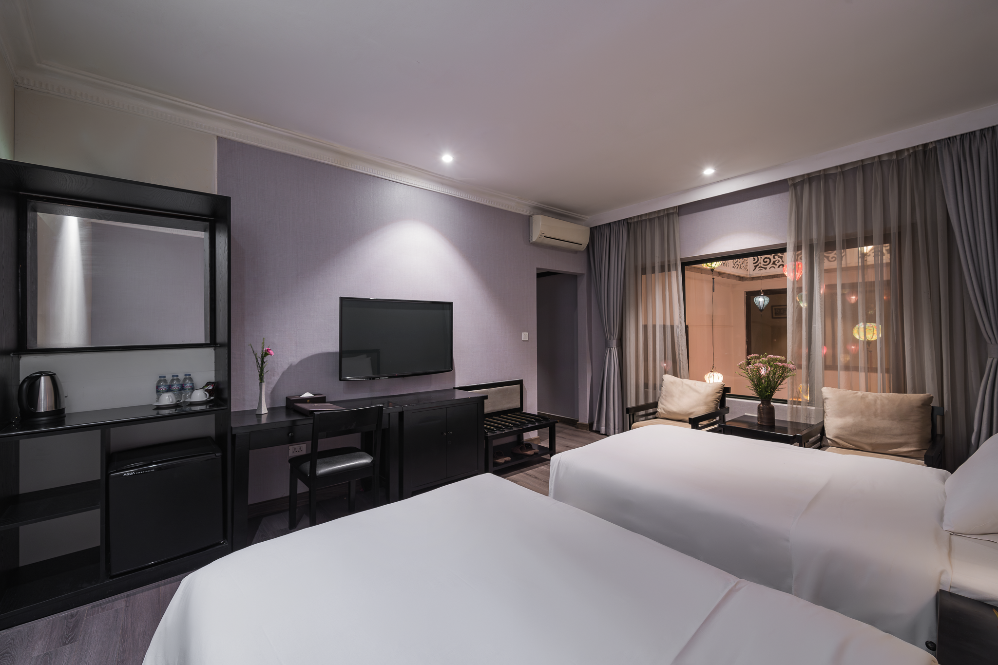 Twin Deluxe City View