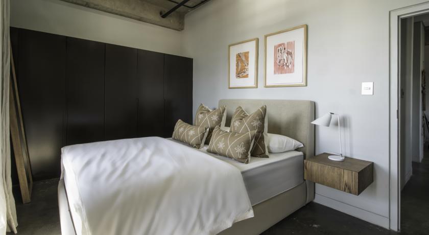 Double or Twin Deluxe