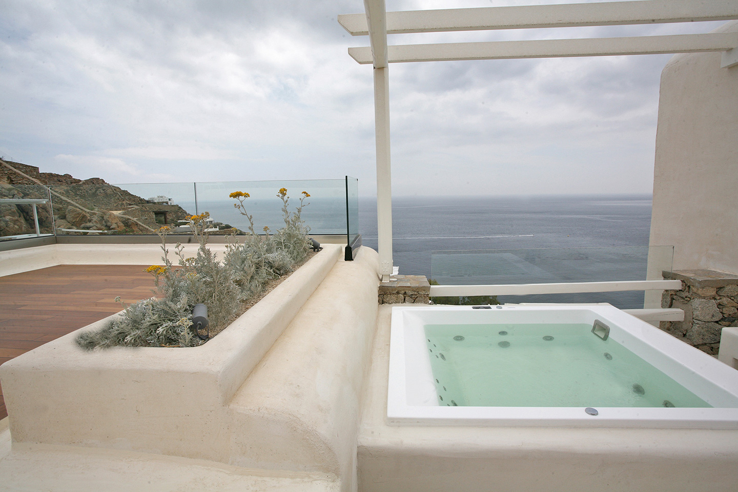 Double Deluxe with Jacuzzi