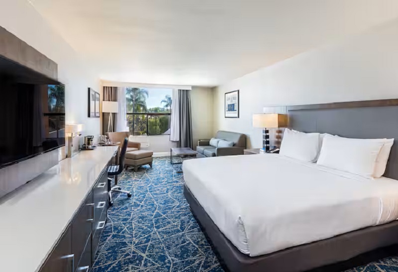 Double King Size Bed