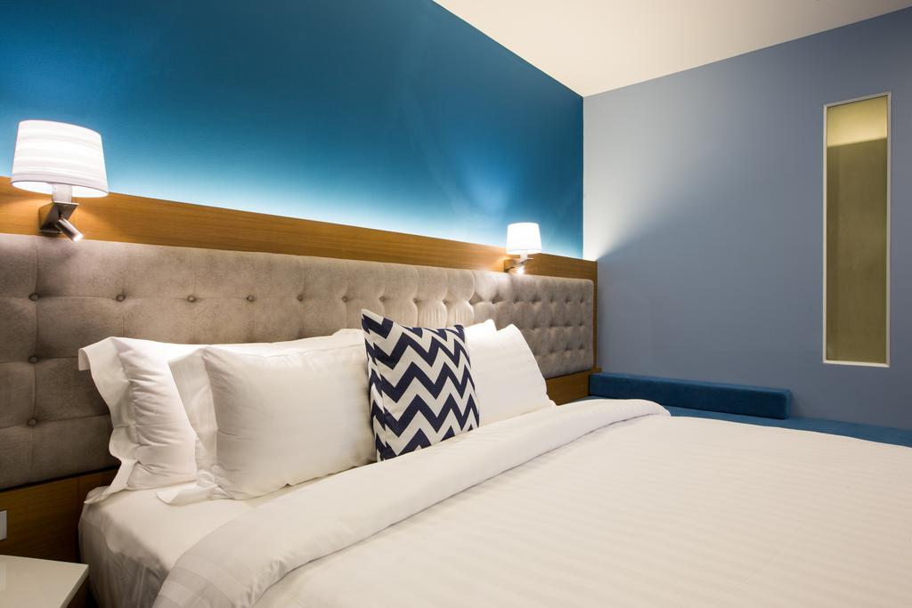 Double or Twin Deluxe