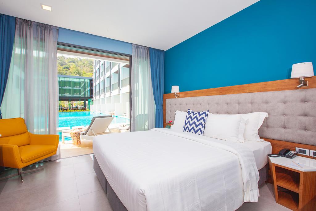 Double or Twin Deluxe