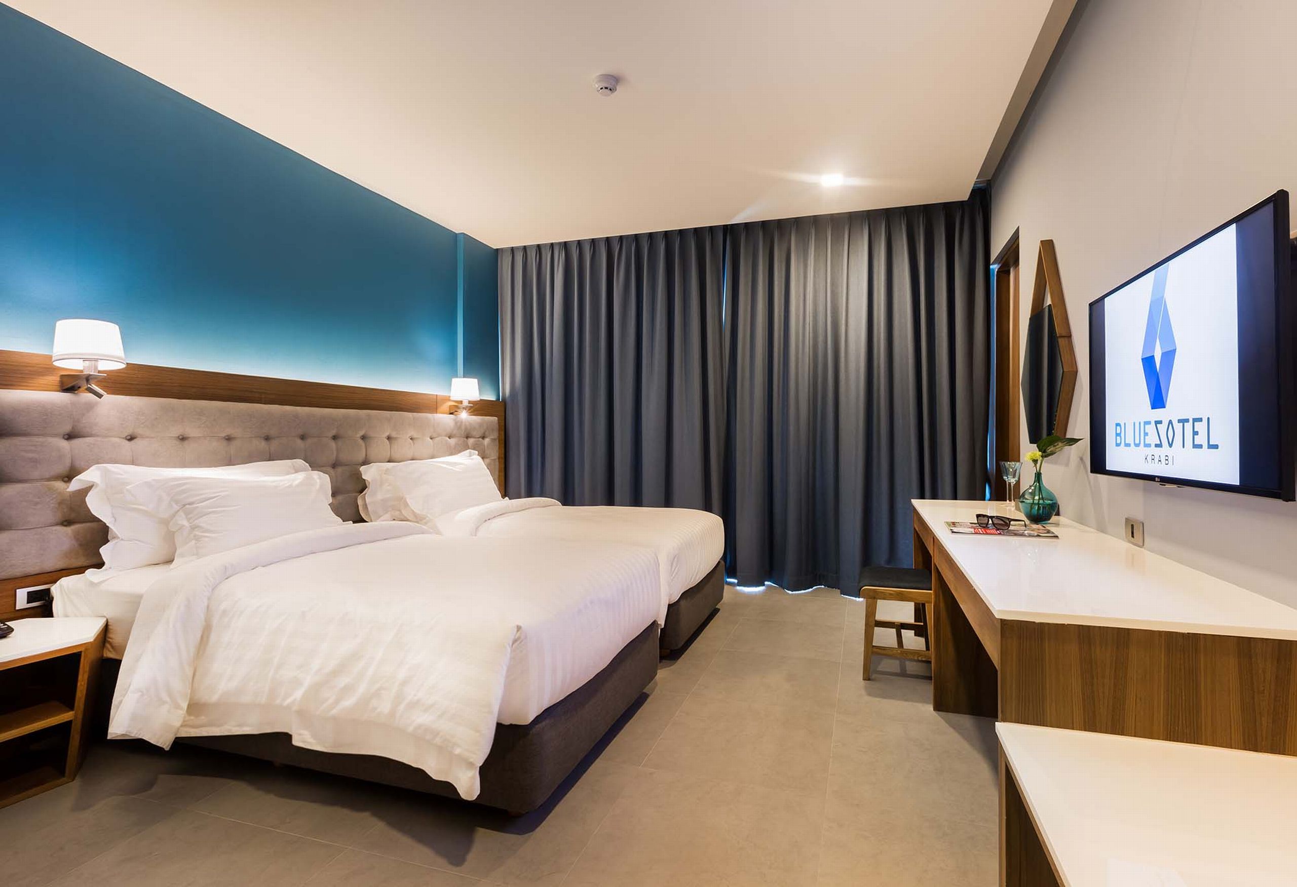 Double or Twin Superior