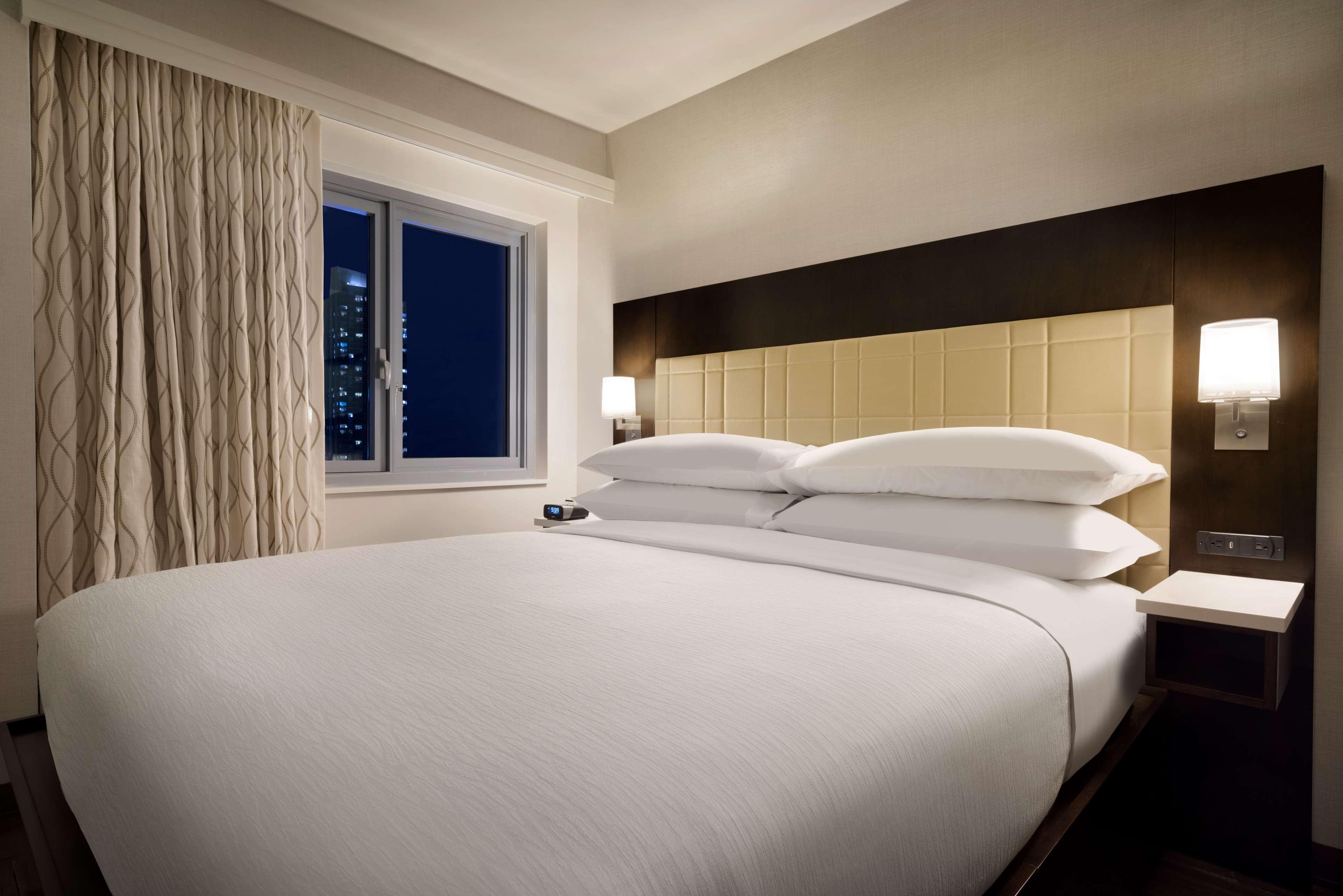 Double Accessible King Size Bed