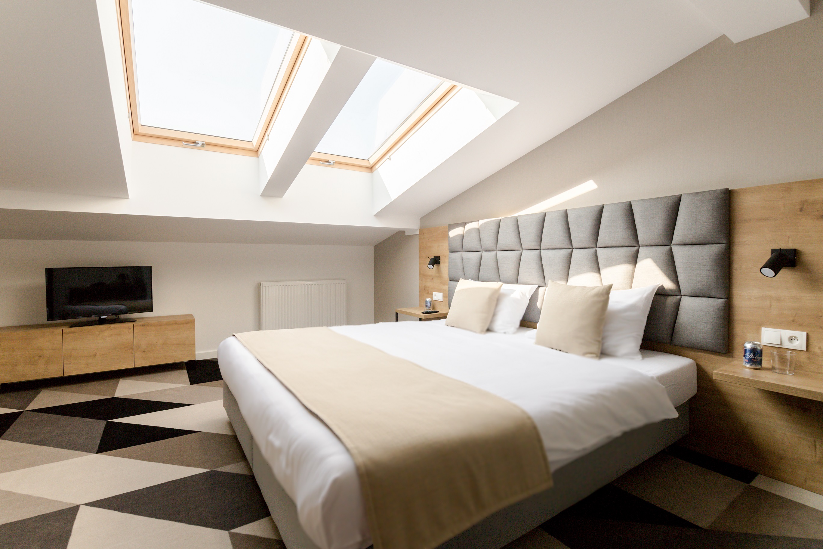 Double or Twin Standard