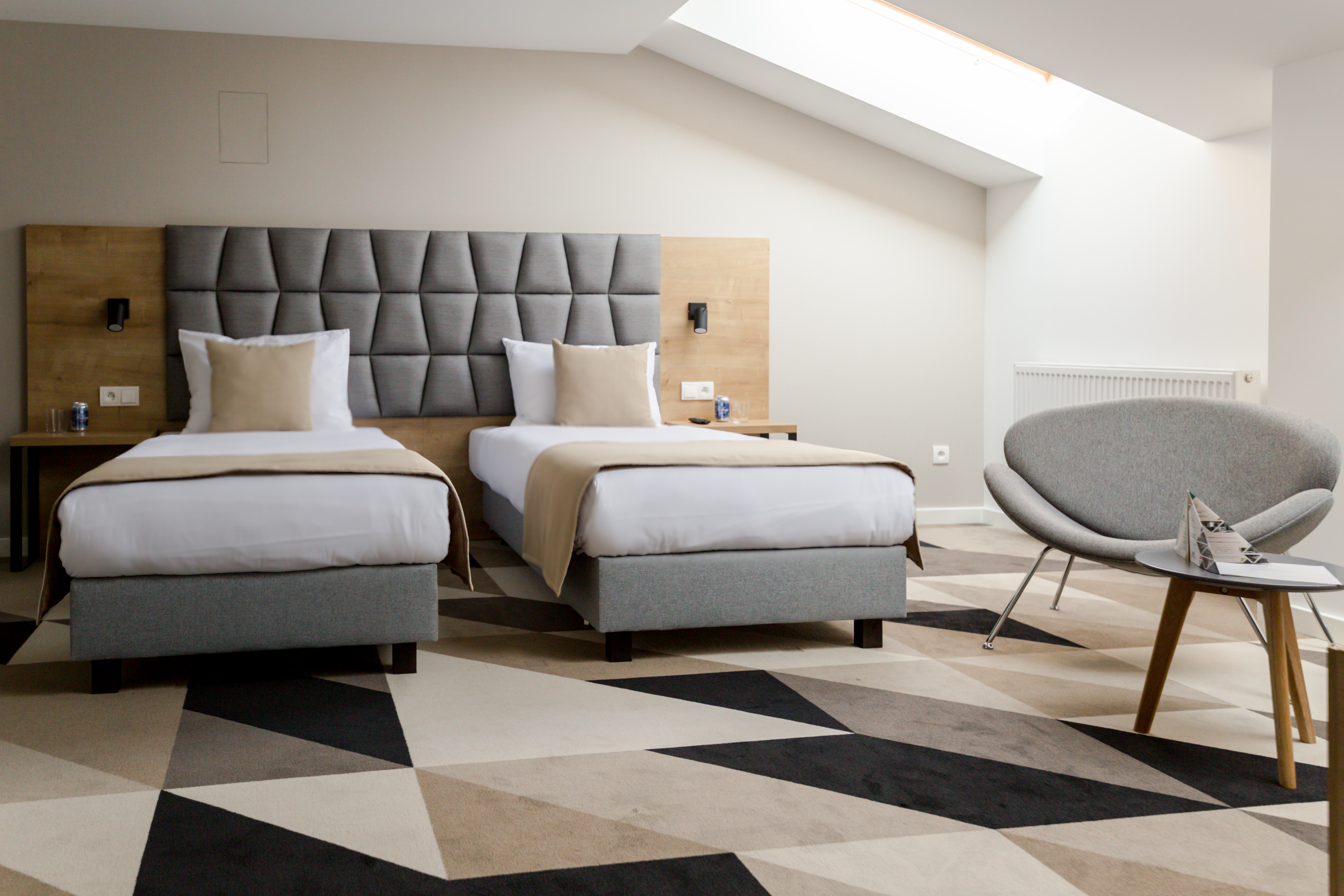 Double or Twin Standard