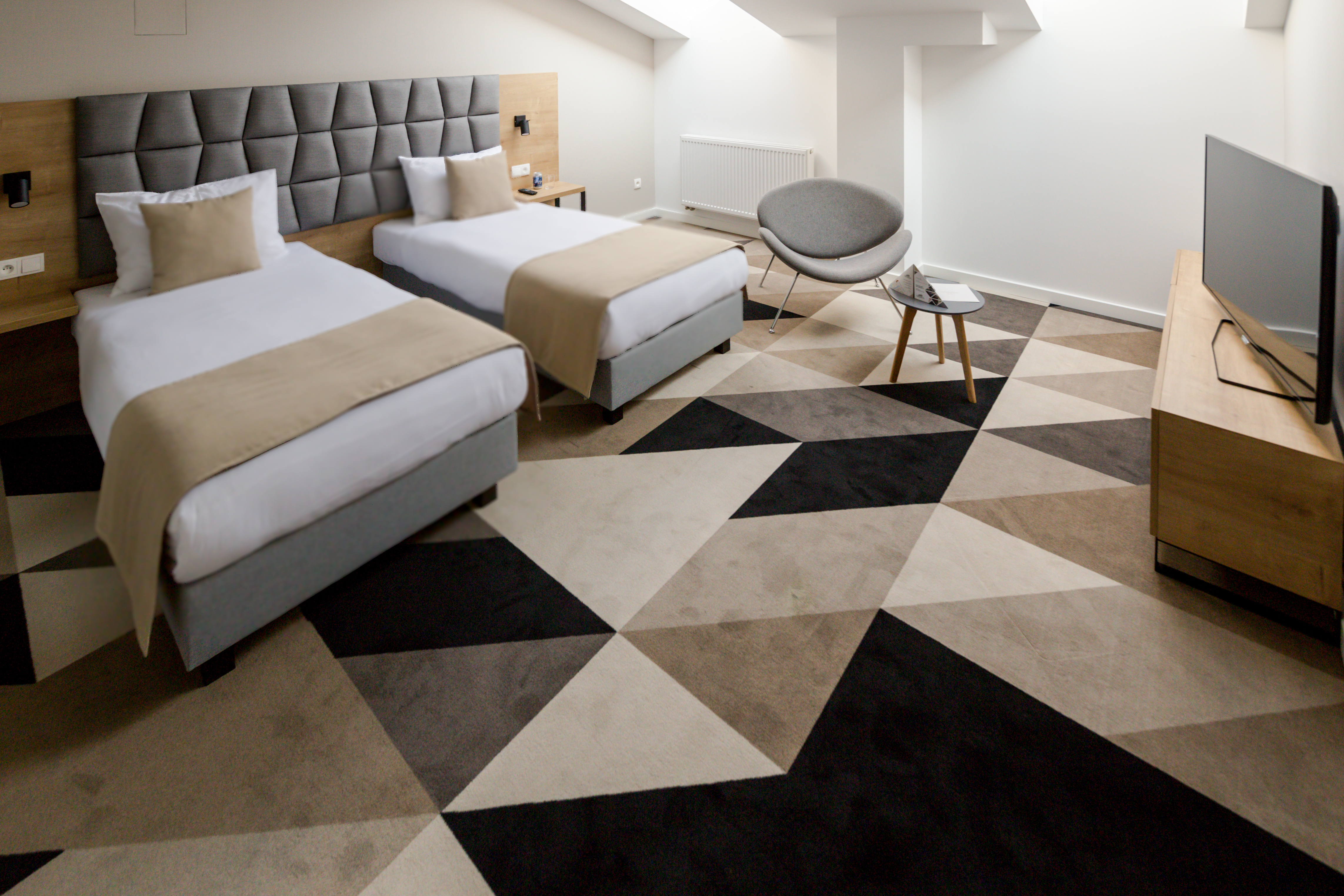 Double or Twin Standard