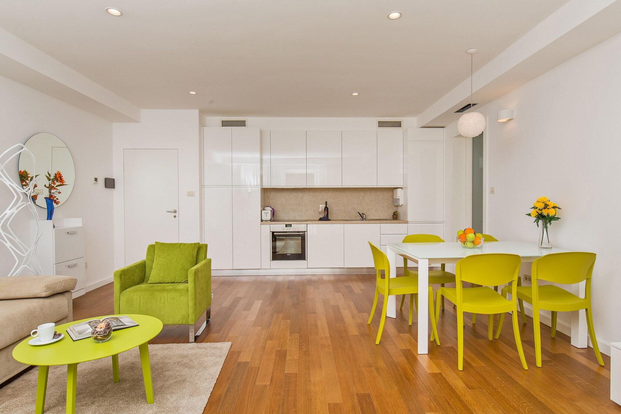 Apartment Deluxe King Bed