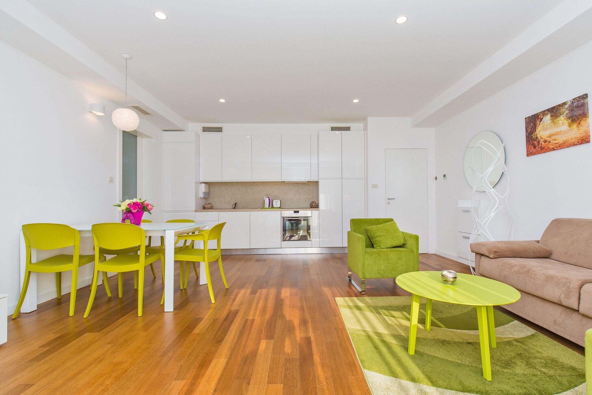 Apartment Deluxe King Bed