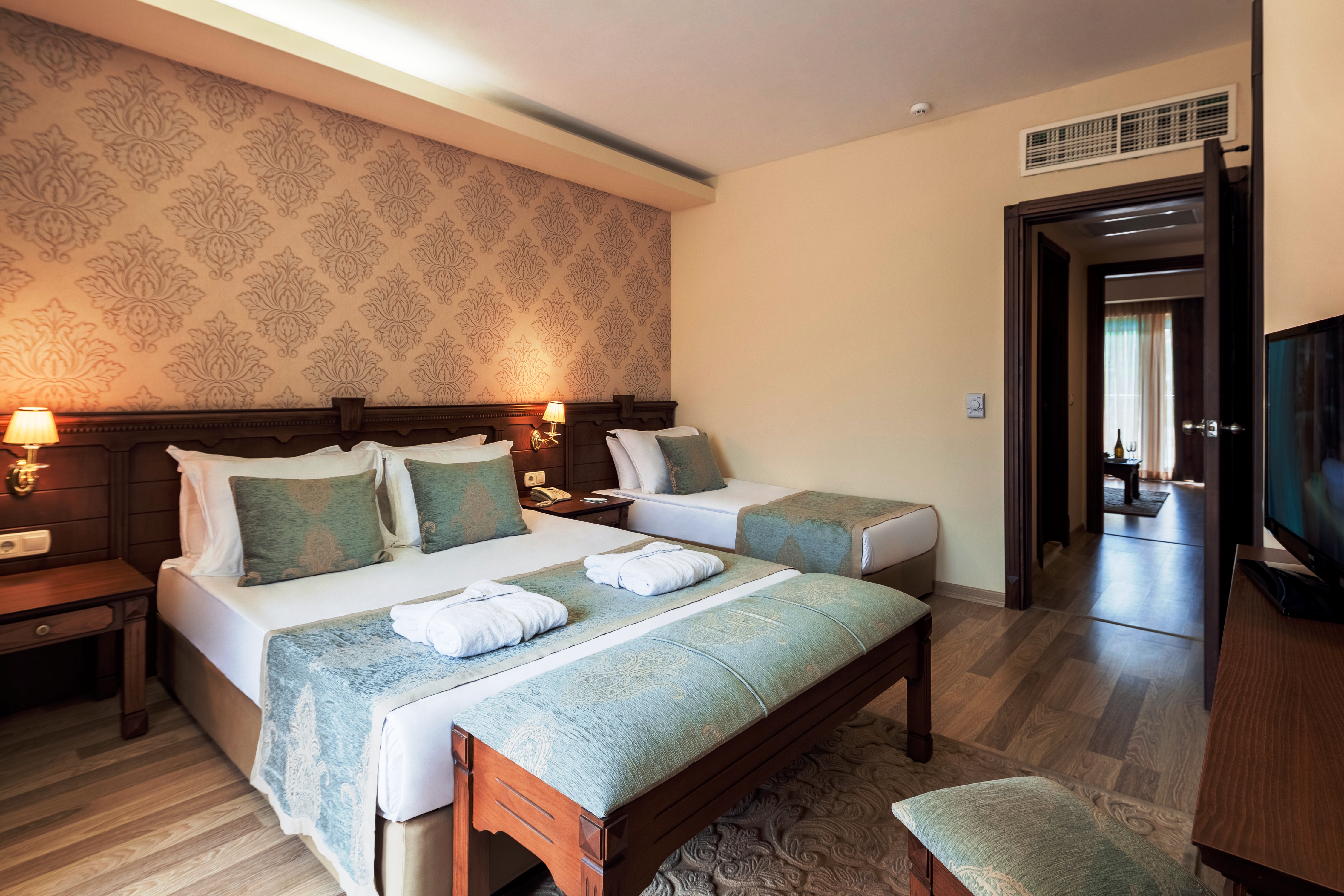 Junior Suite Connecting Room