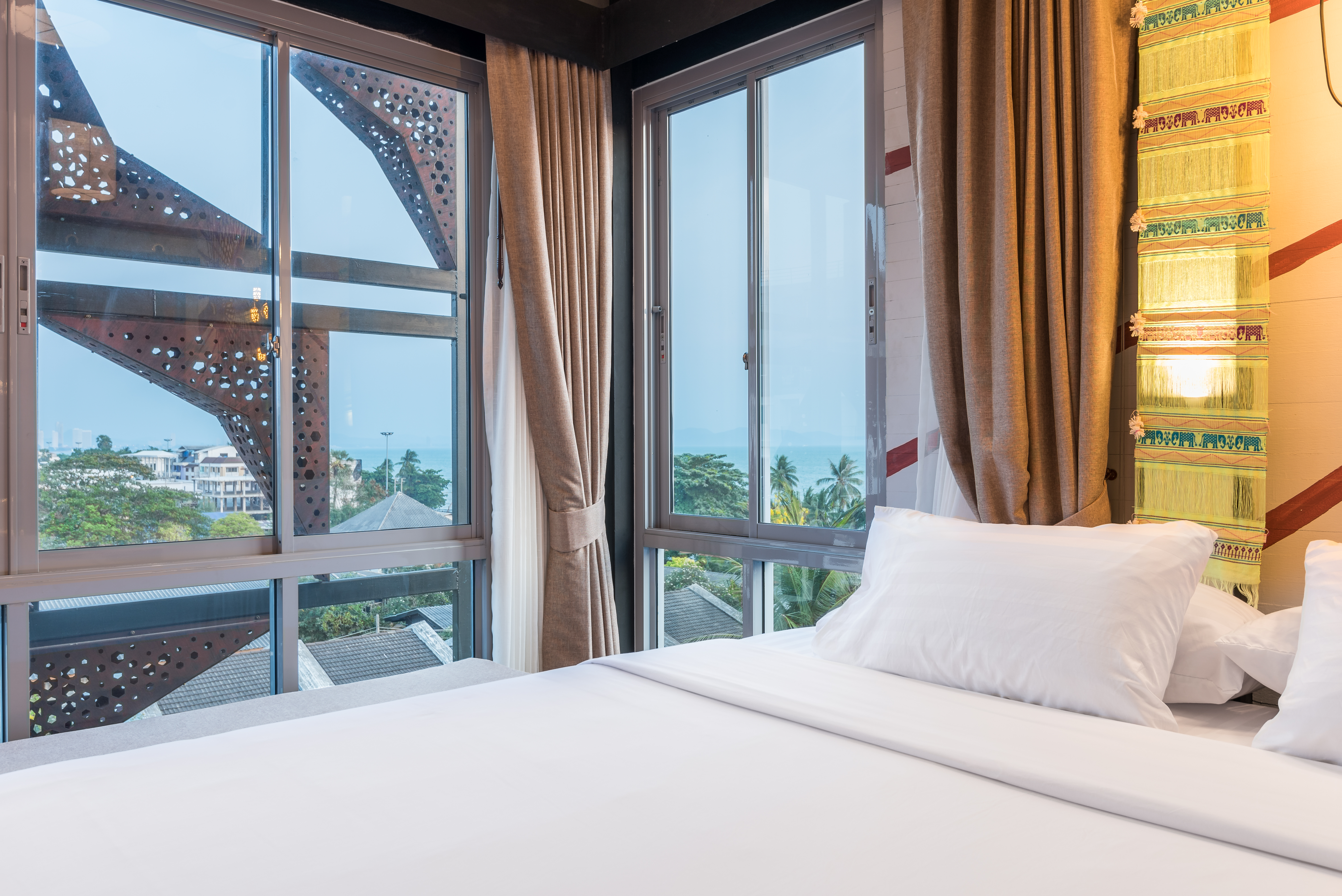 Double or Twin Deluxe Sea View