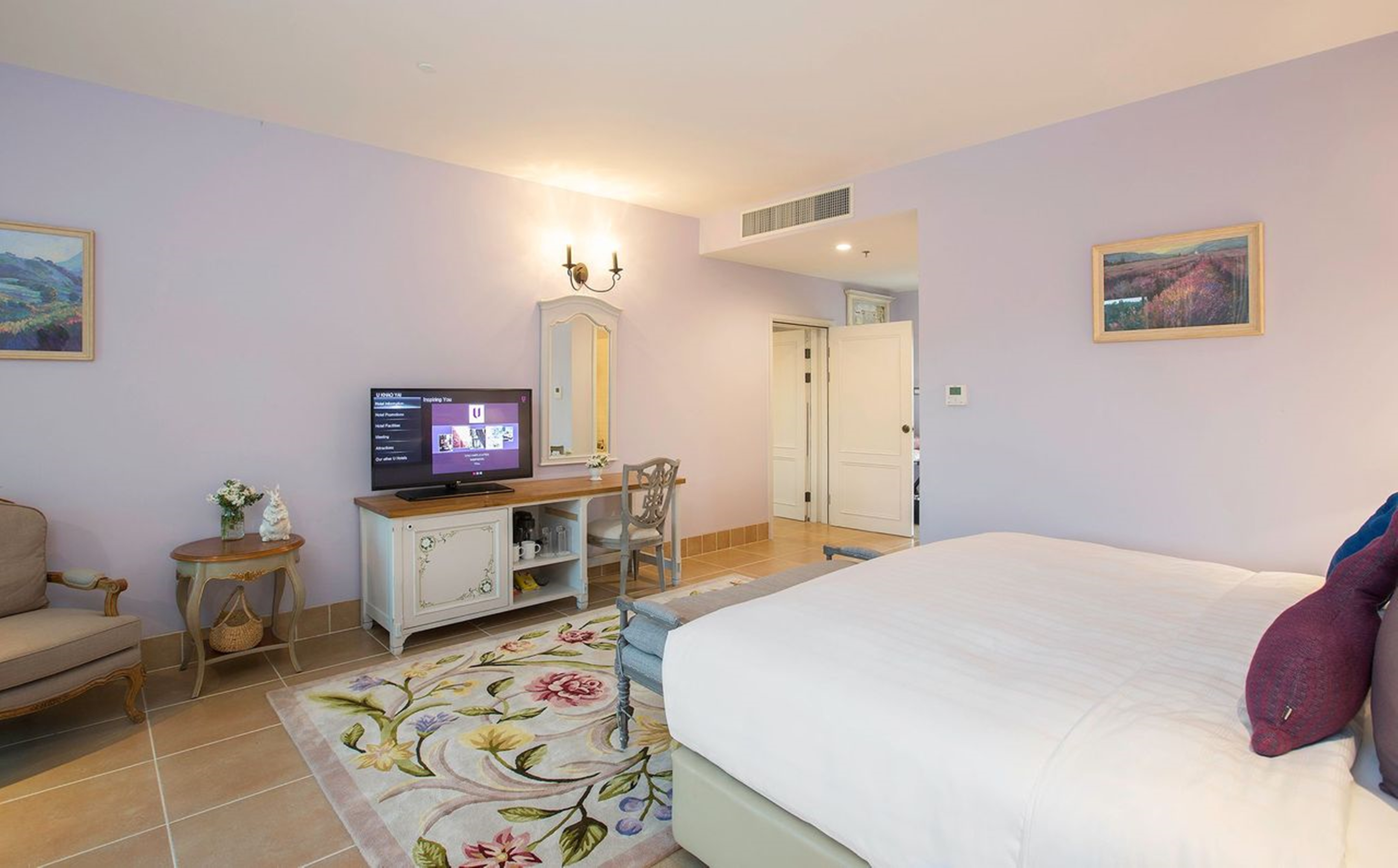 Double or Twin Deluxe Pool View