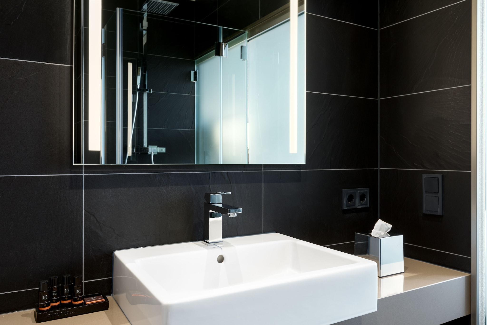 Twin Superior City View