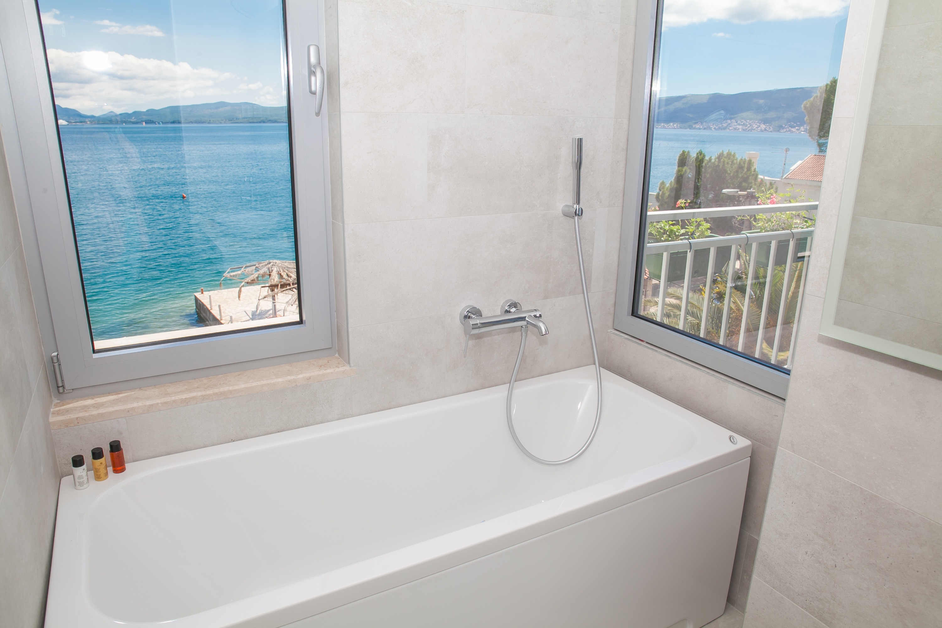 Double Deluxe Sea View