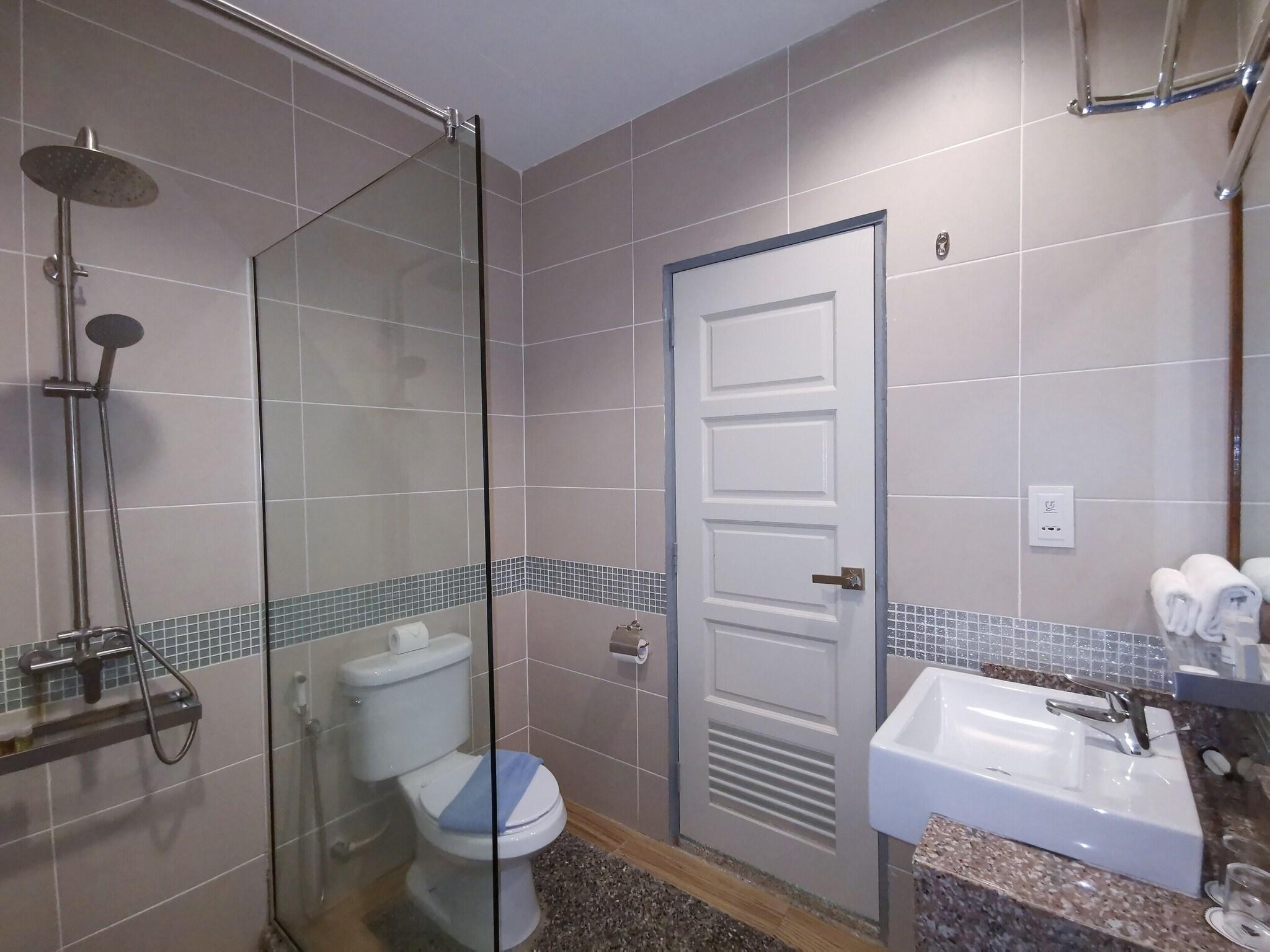 Room Superior Queen Bed