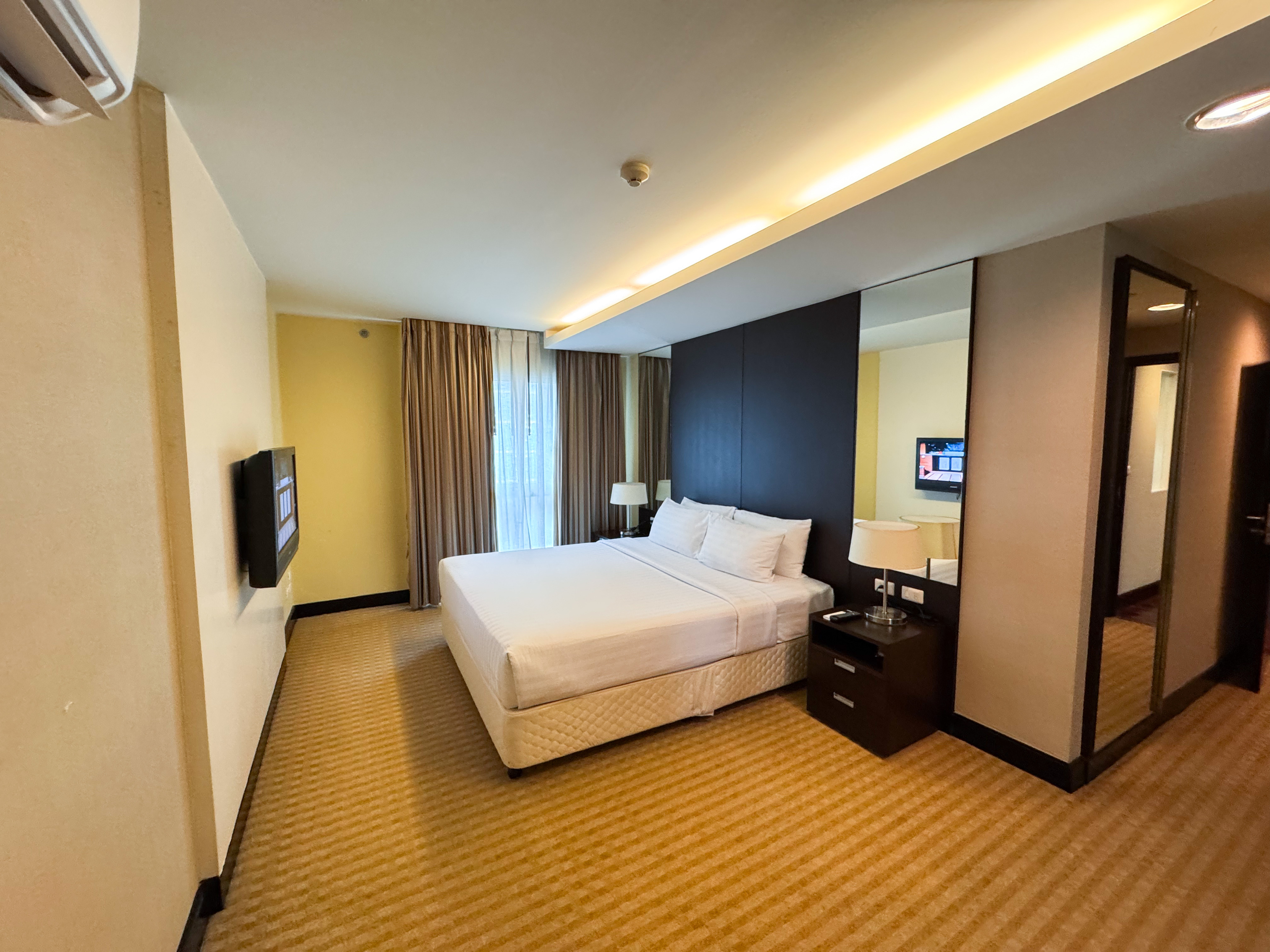 Suite Two Bedrooms