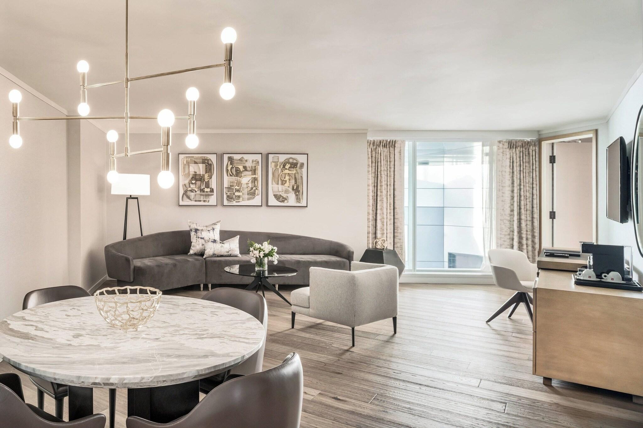 Suite King Bed One Bedroom 