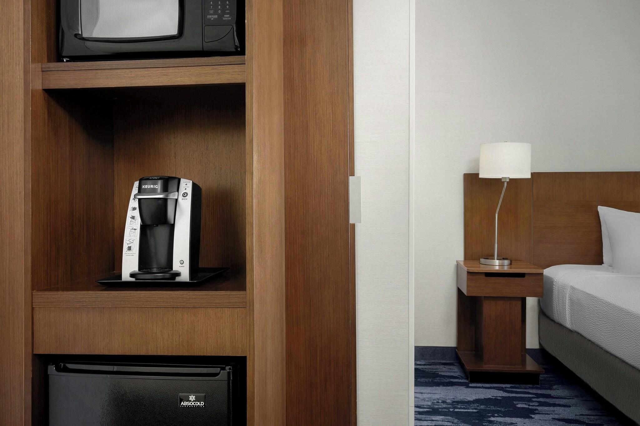 Quadruple Two Queen Beds