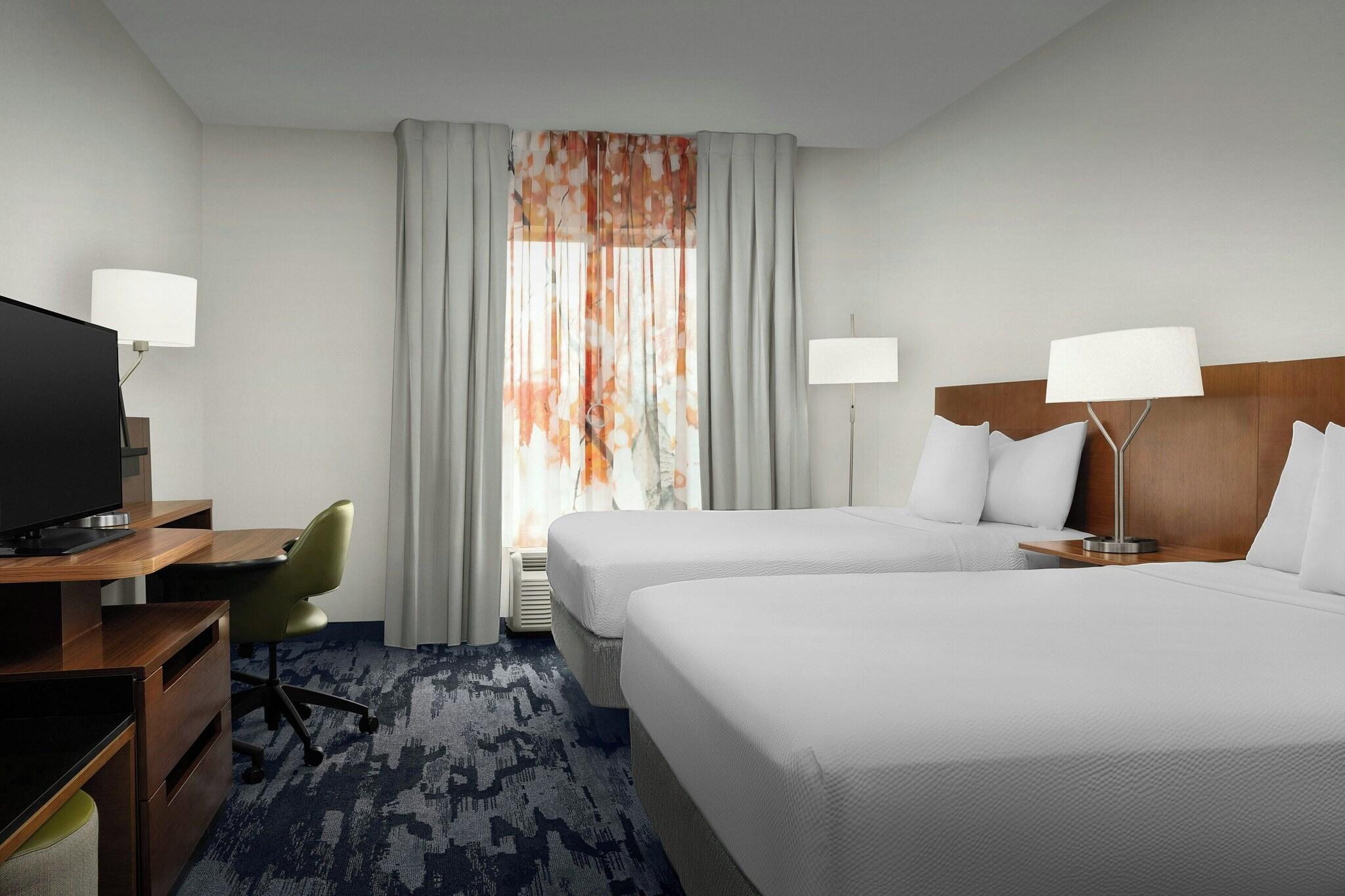 Quadruple Two Queen Beds