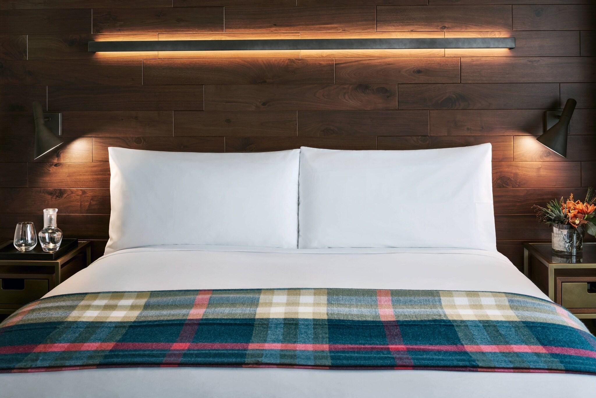 Double King Size Bed