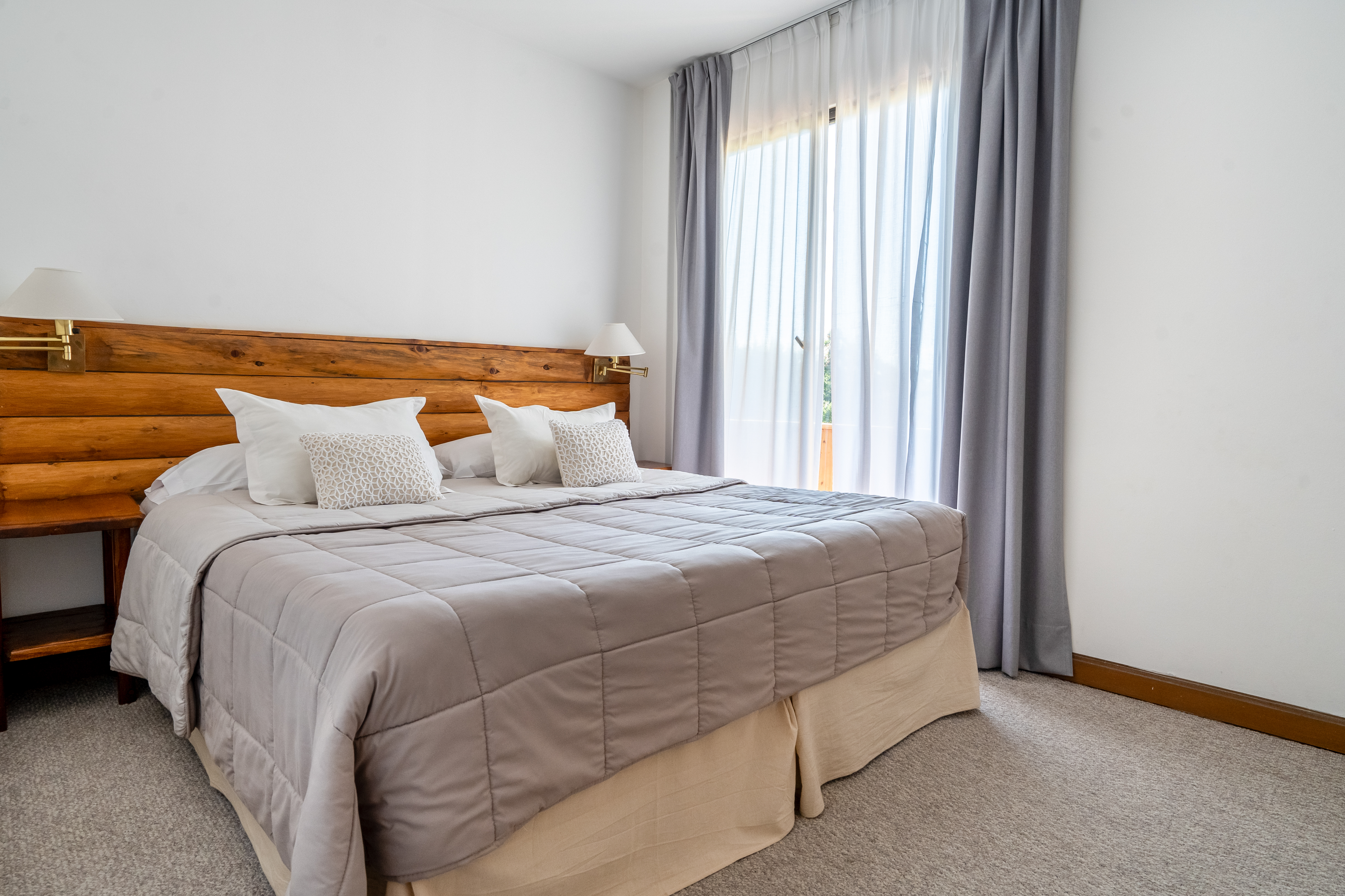 Family Room Capacity 6