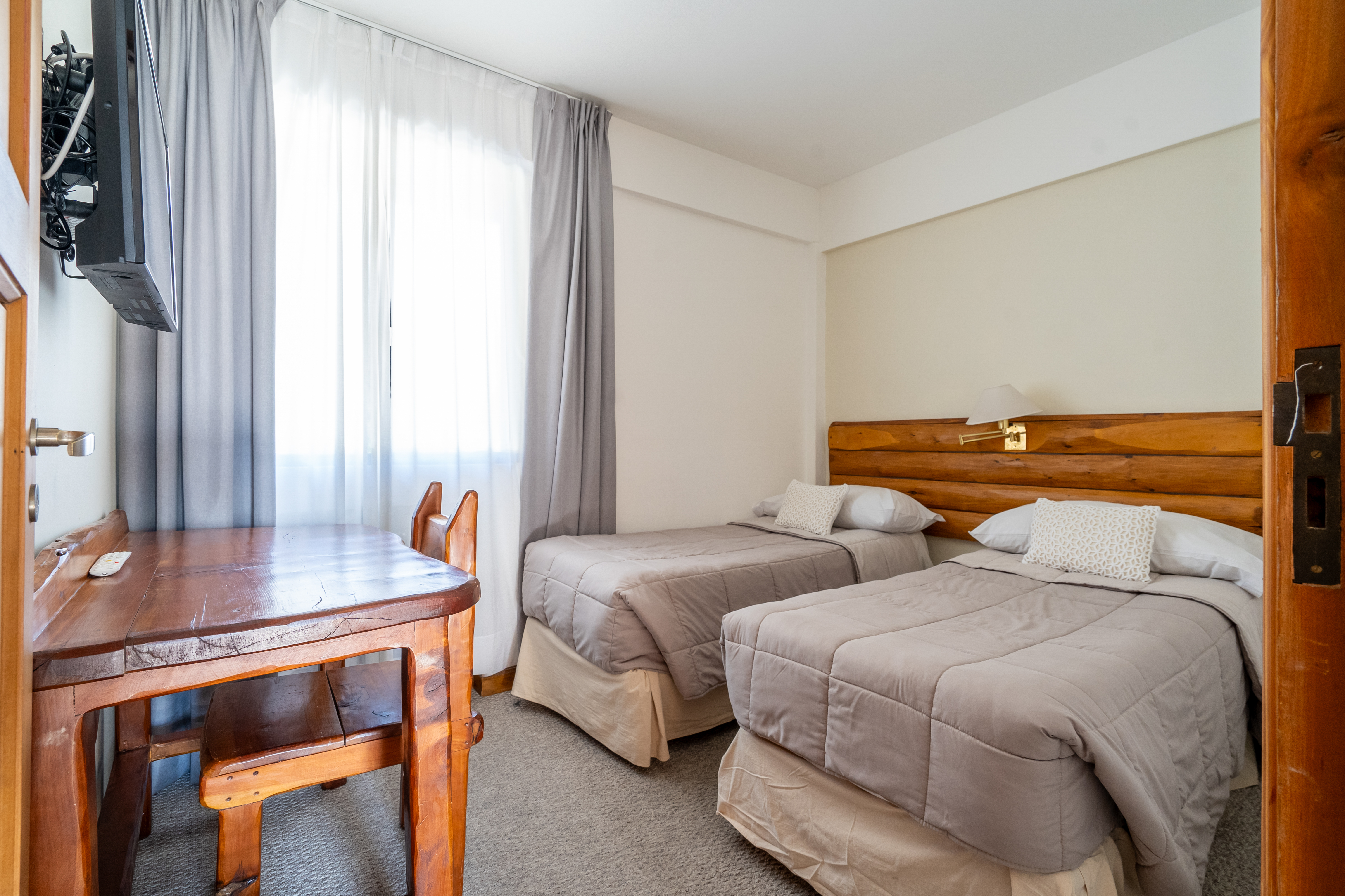 Family Room Capacity 4