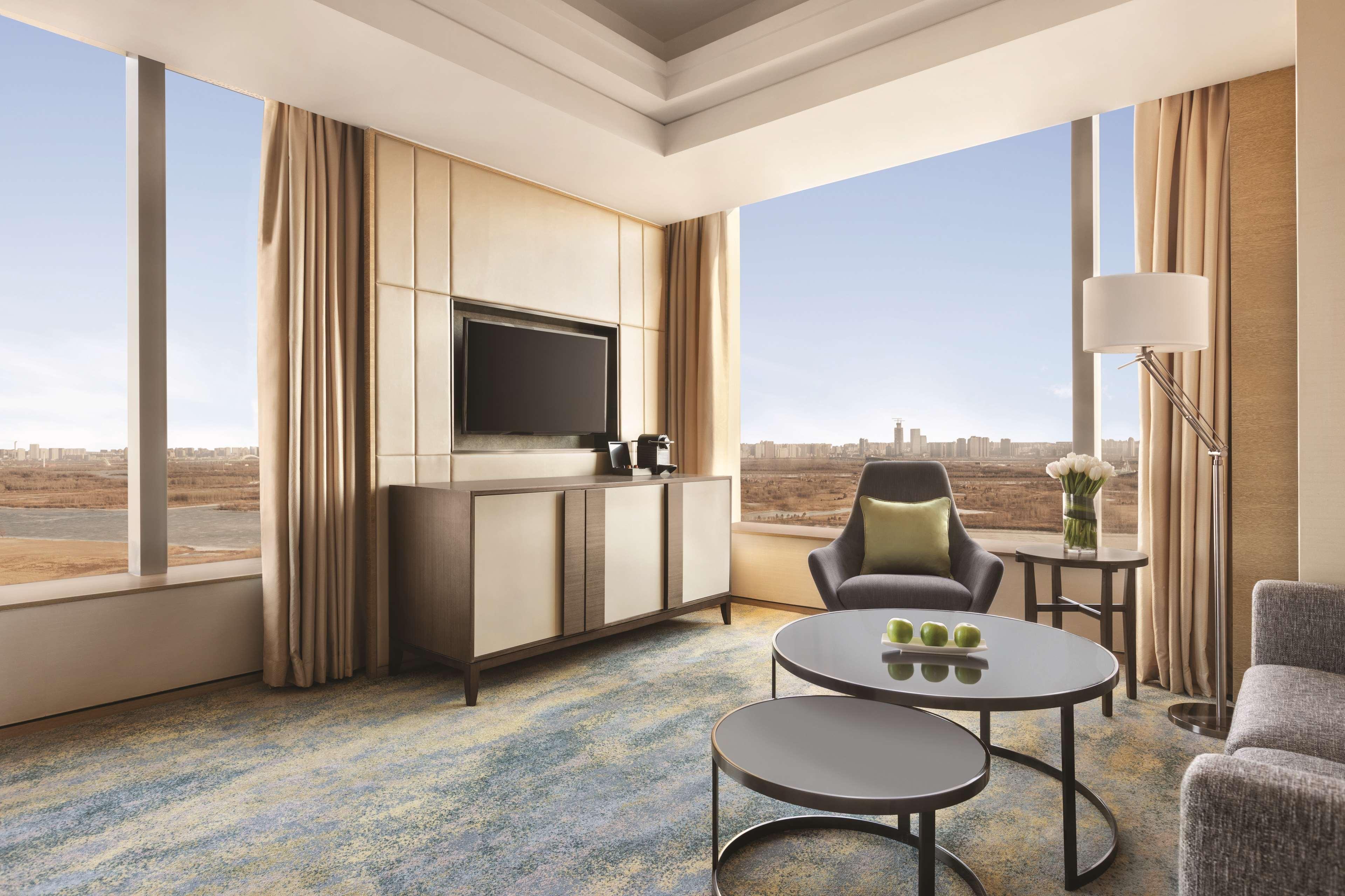 Suite Executive King Bed