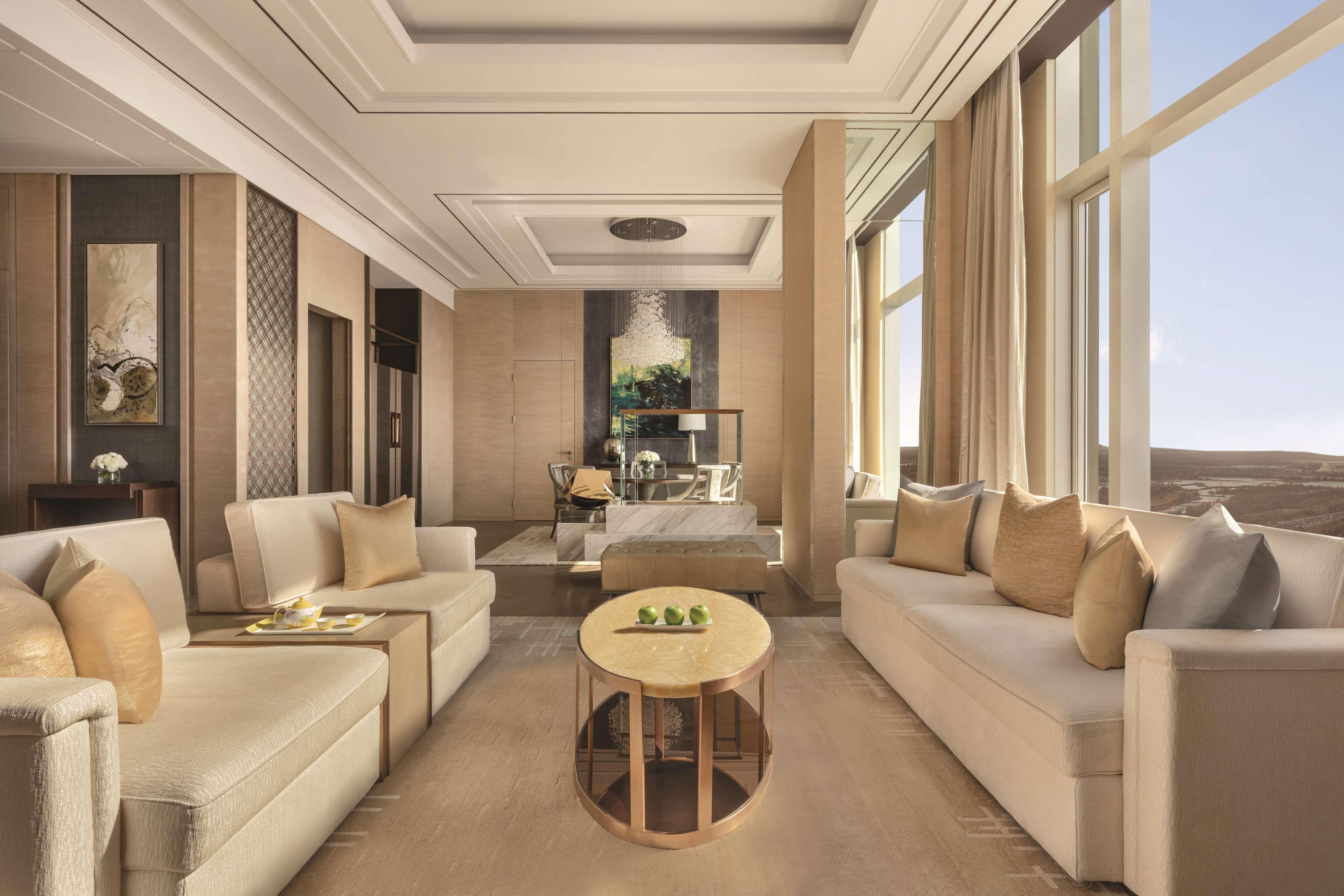 Suite Executive King Bed