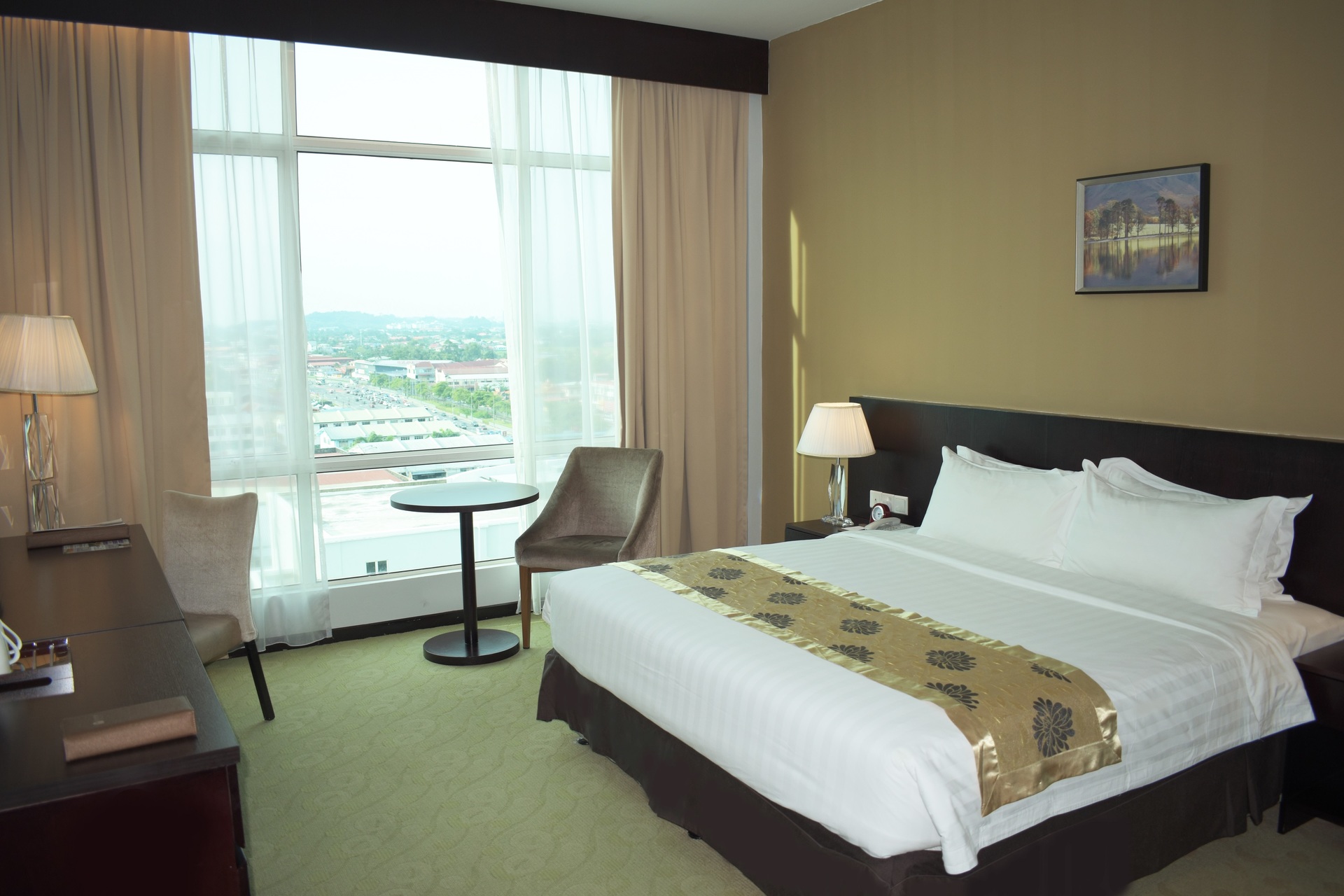 Double or Twin Executive