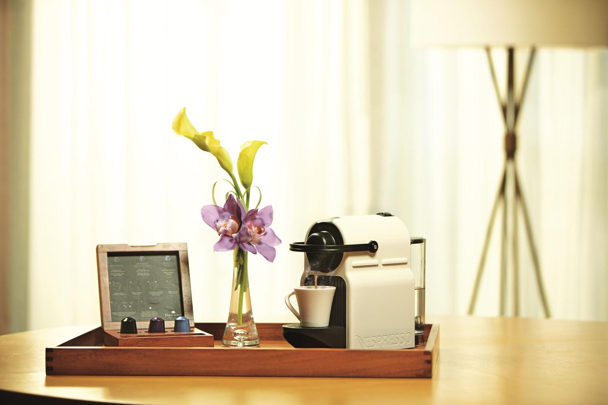 Suite Club with Views