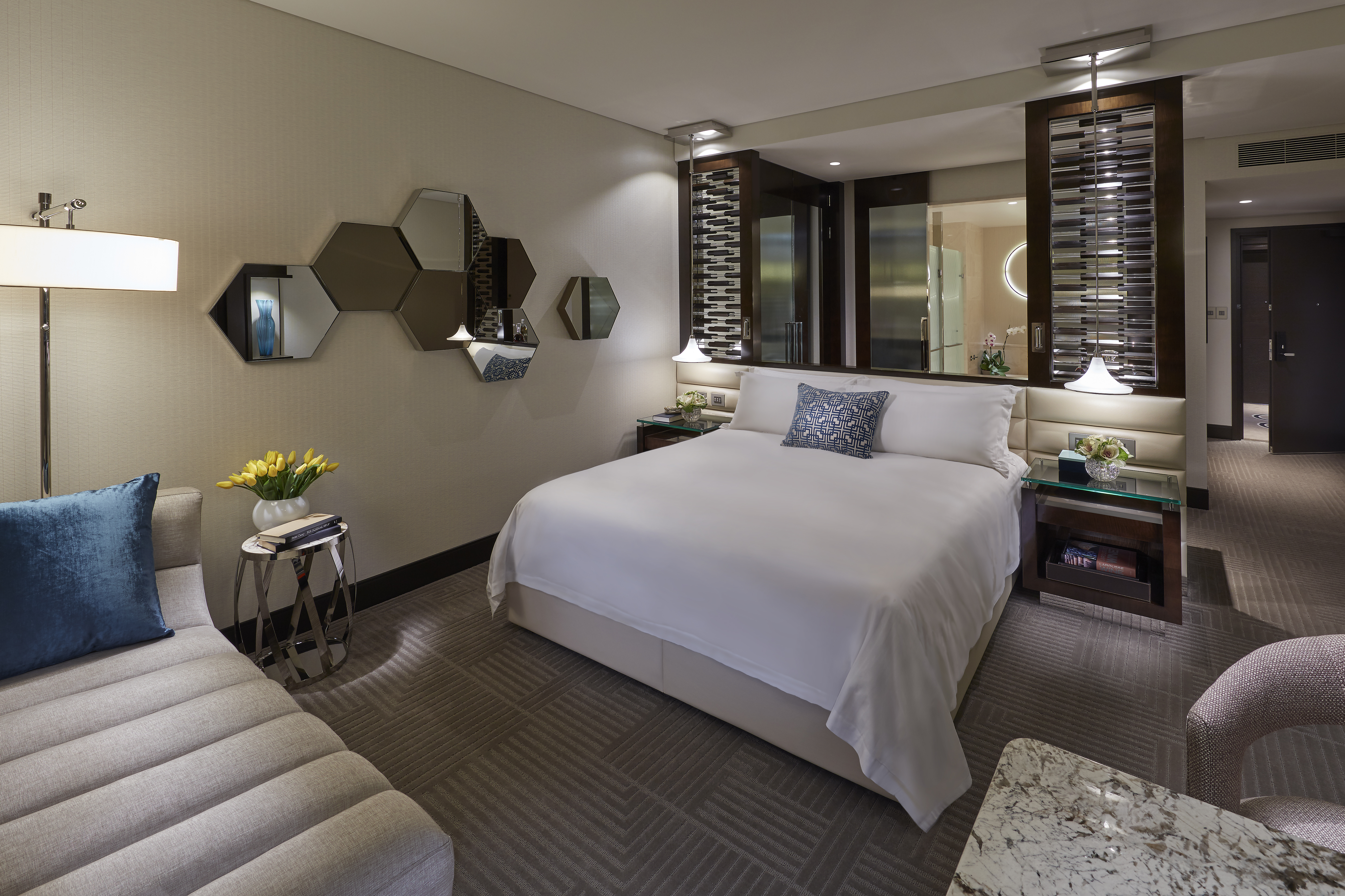 Double Deluxe King Bed