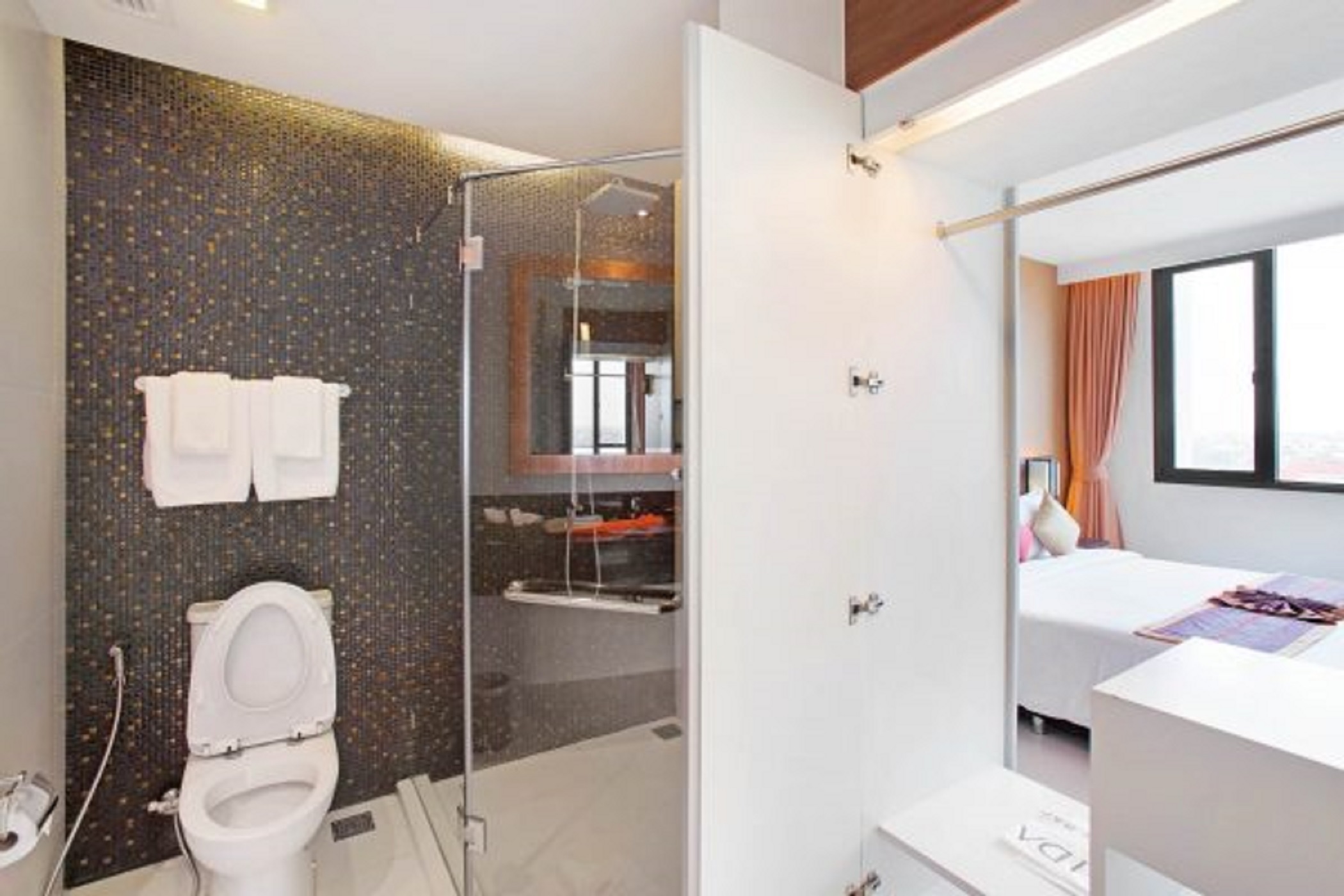 Double or Twin Deluxe